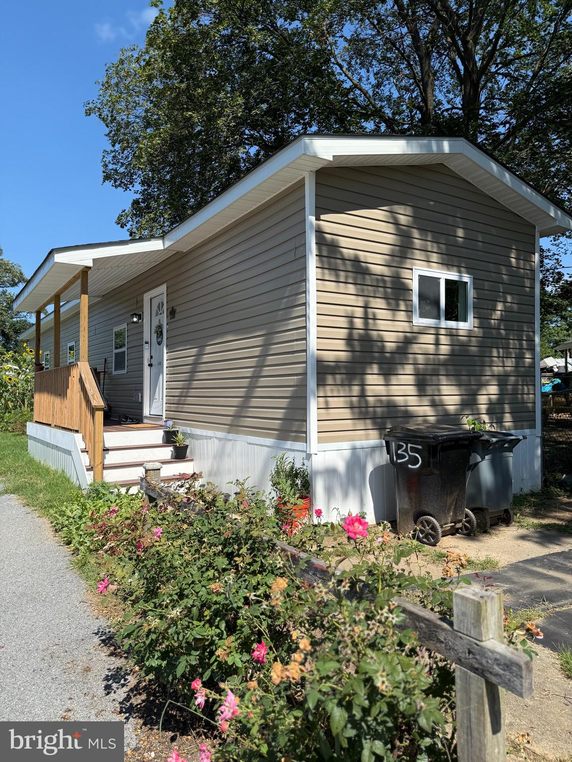 LAKEVIEW TRAILER PARK - Residential