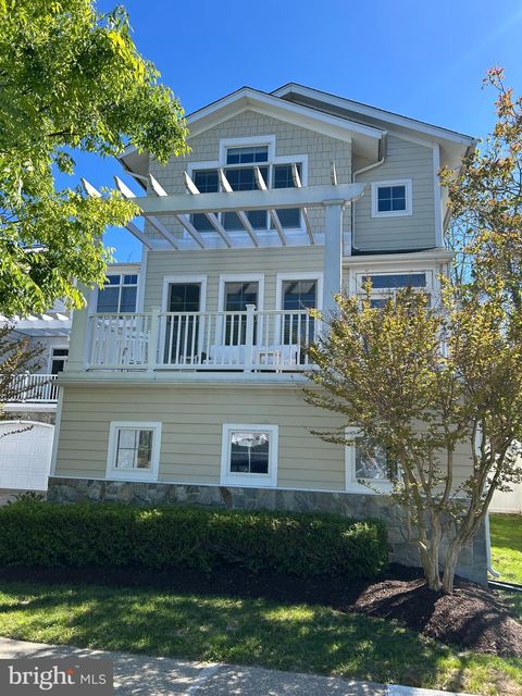 18 CHRISTIAN STREET C REHOBOTH BEACH DE 19971