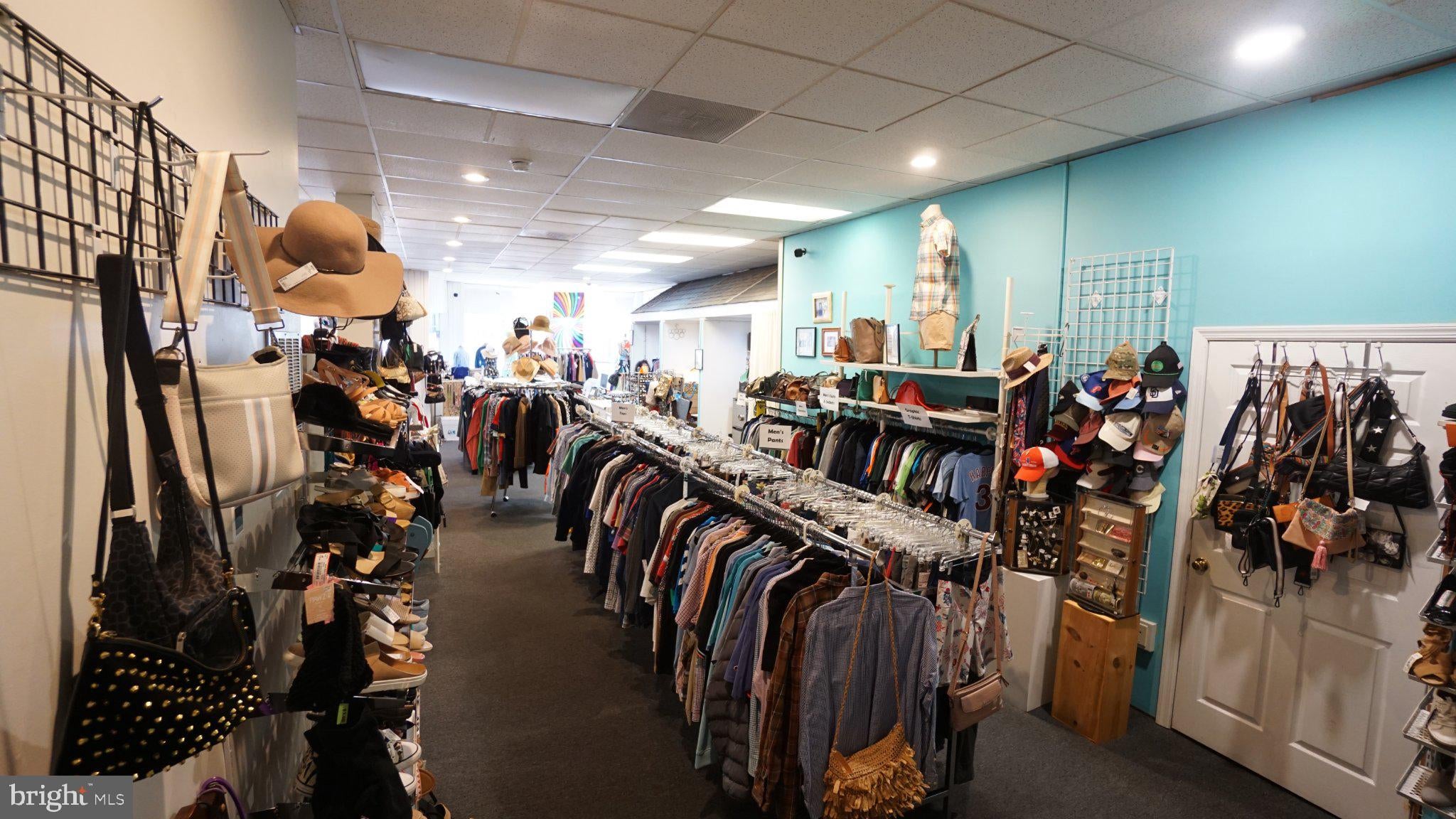 17 W MAIN STREET