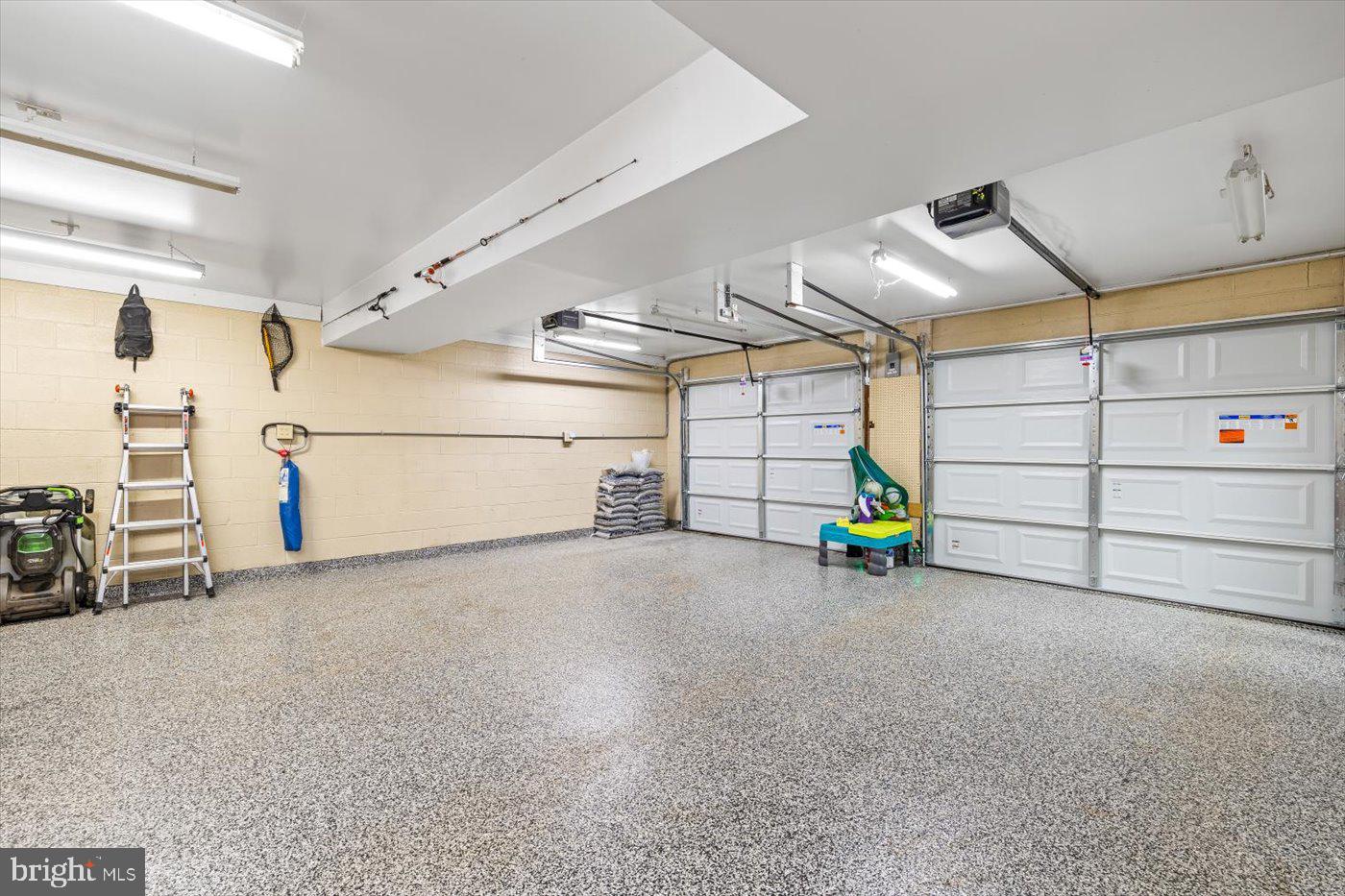 PLACID BAY ESTATES - Residential