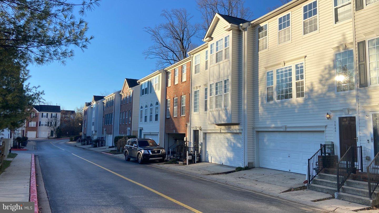 WATERS EDGE - Residential Lease