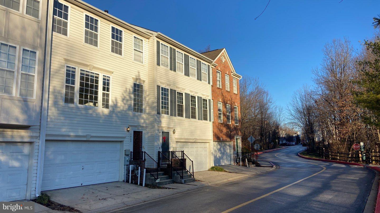 WATERS EDGE - Residential Lease