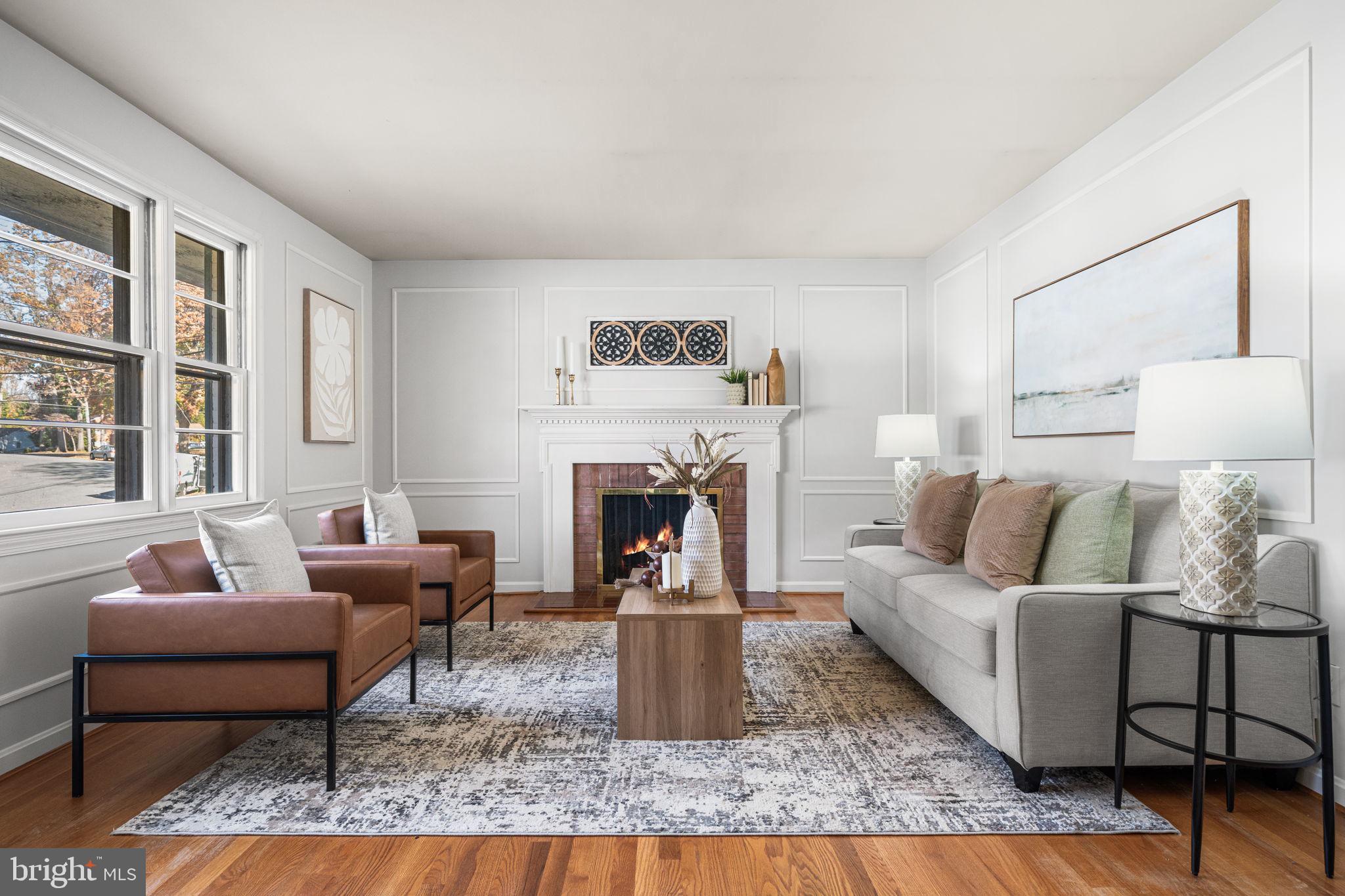 7457 LONG PINE DRIVE