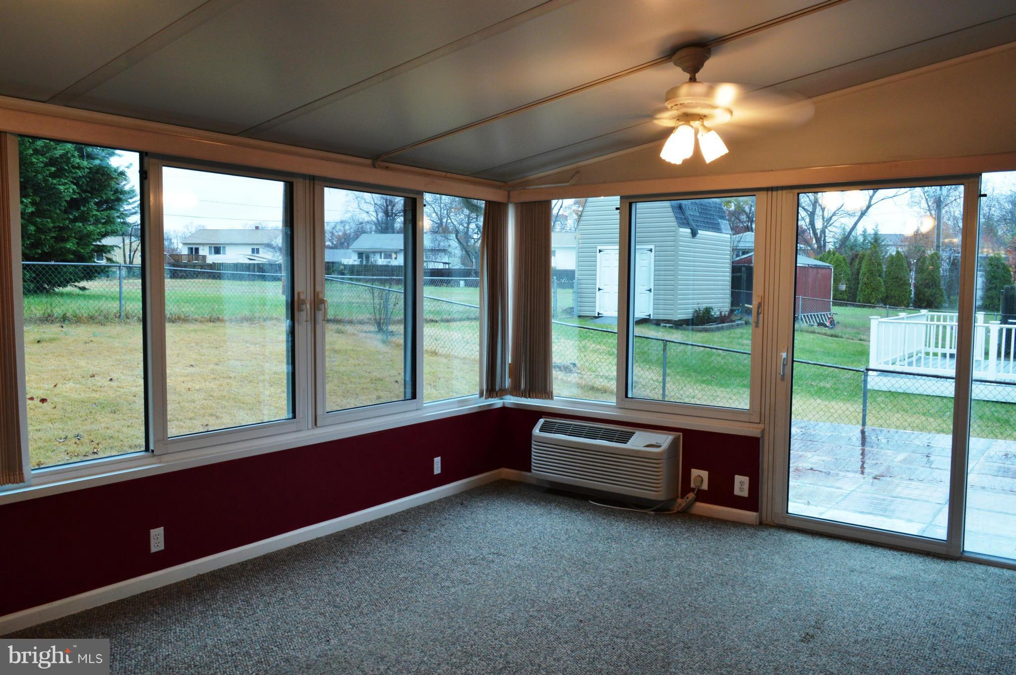 THE HIGHLANDS - Residential