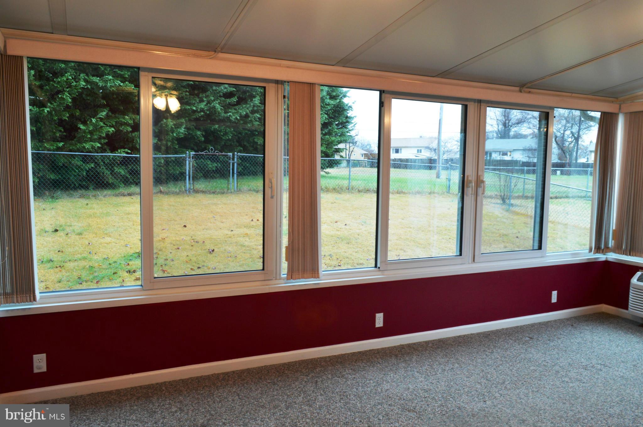 THE HIGHLANDS - Residential