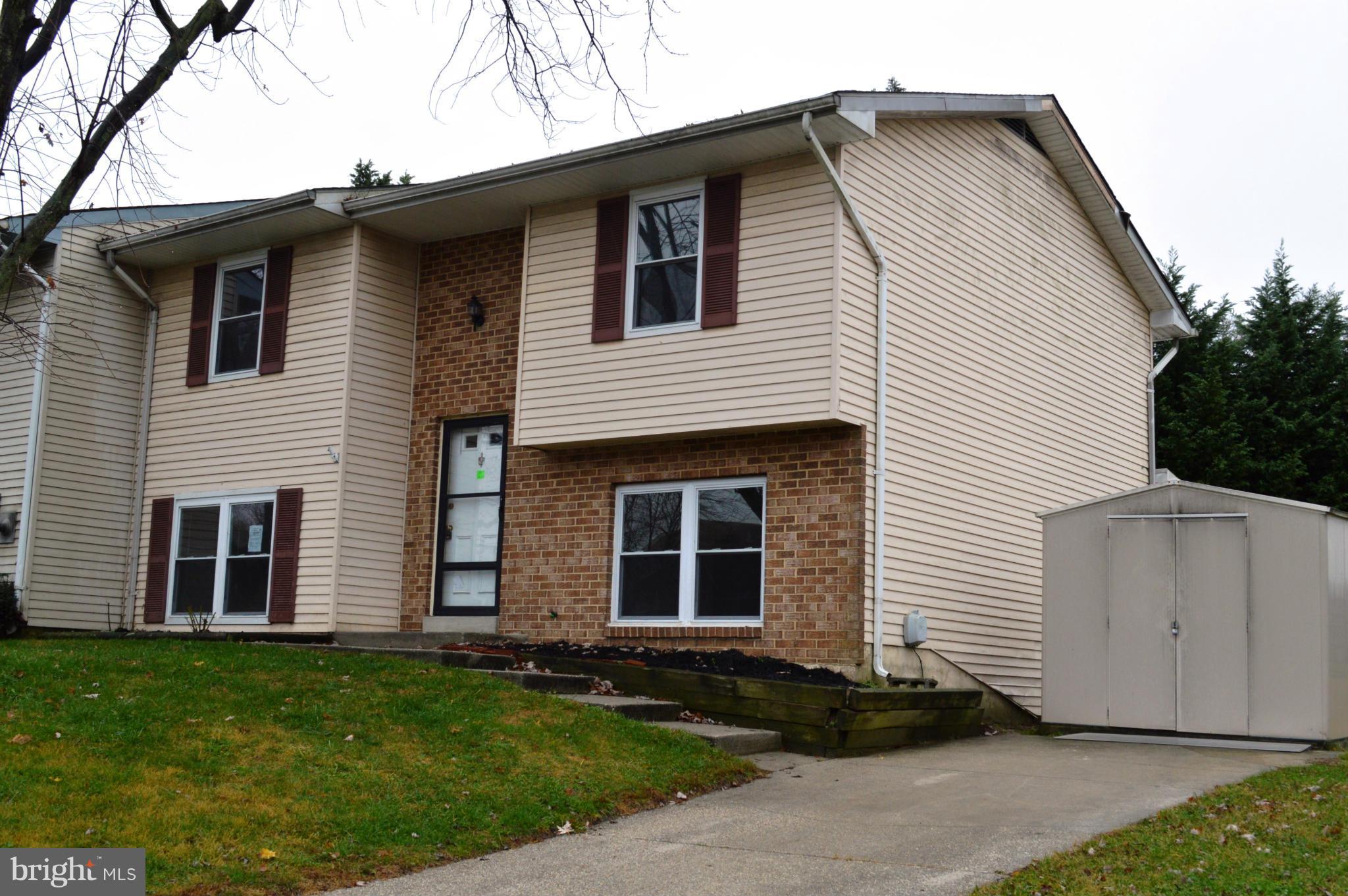 THE HIGHLANDS - Residential