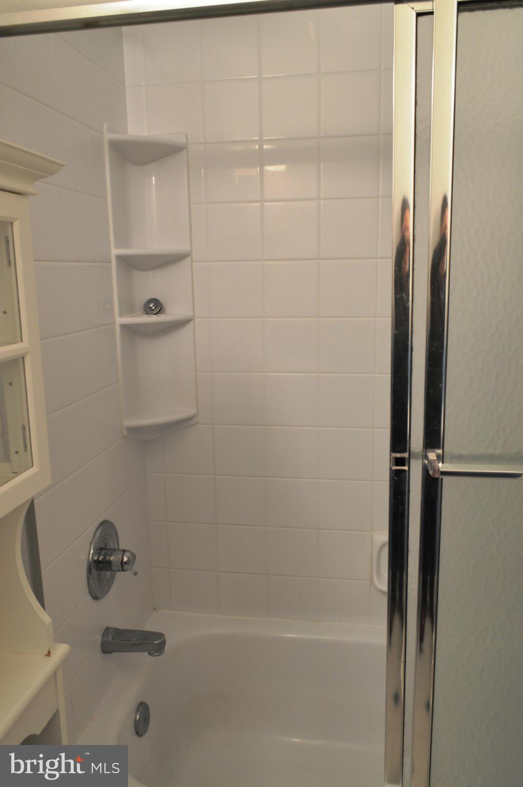 THE HIGHLANDS - Residential