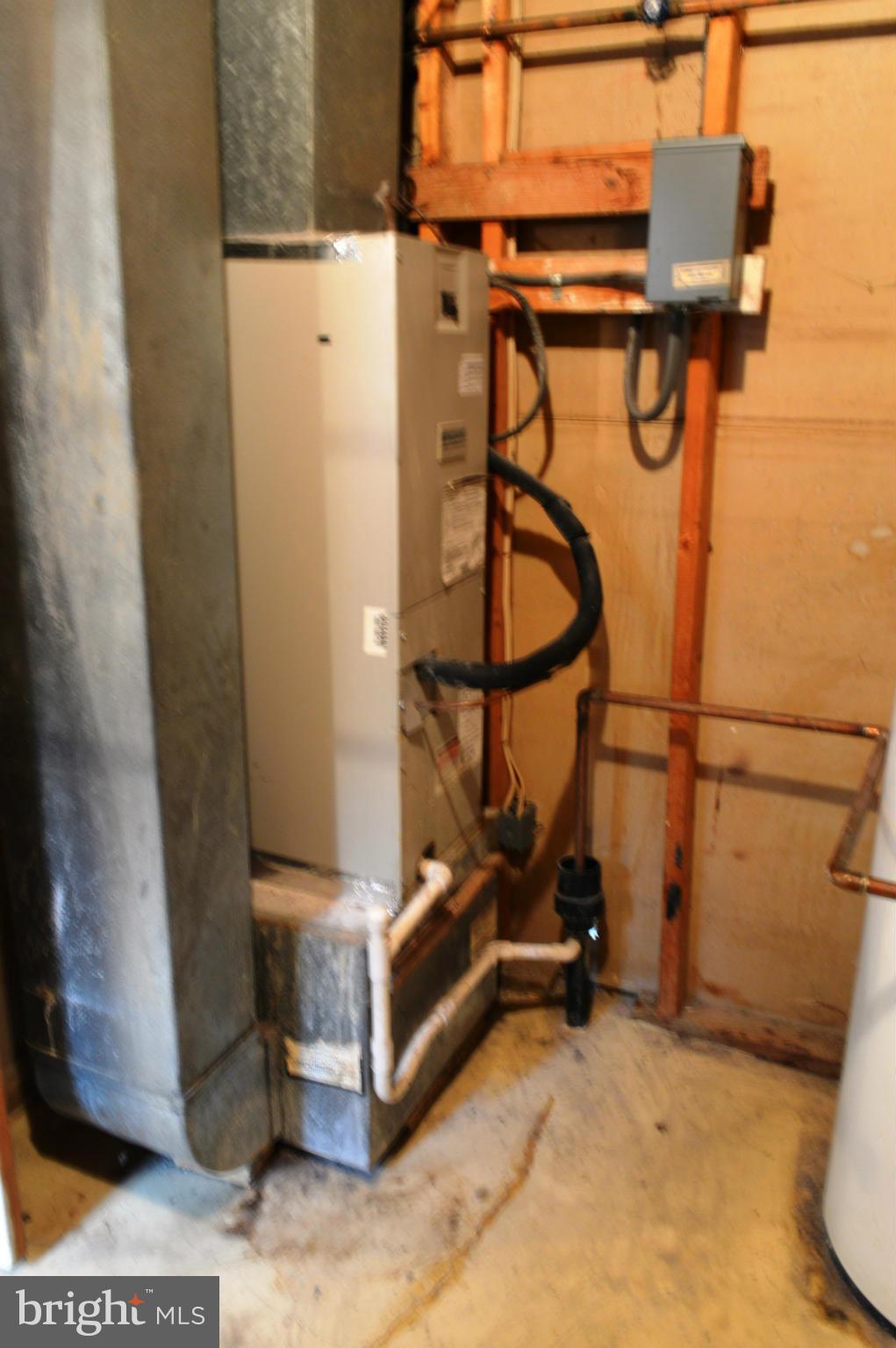 THE HIGHLANDS - Residential