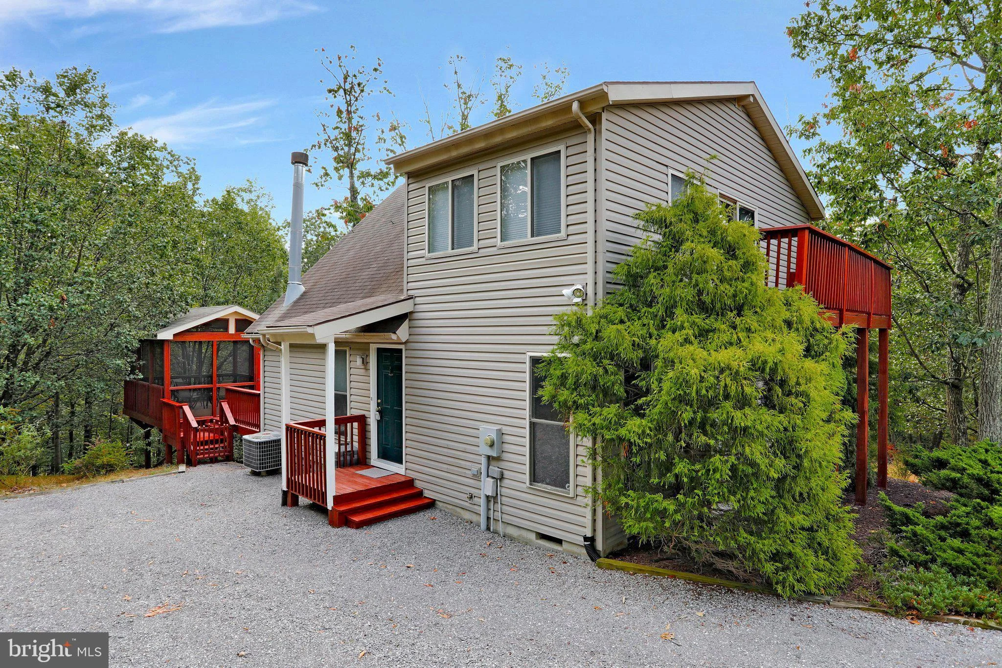 441 Lookout Ridge Rdg, Hedgesville, WV 25427