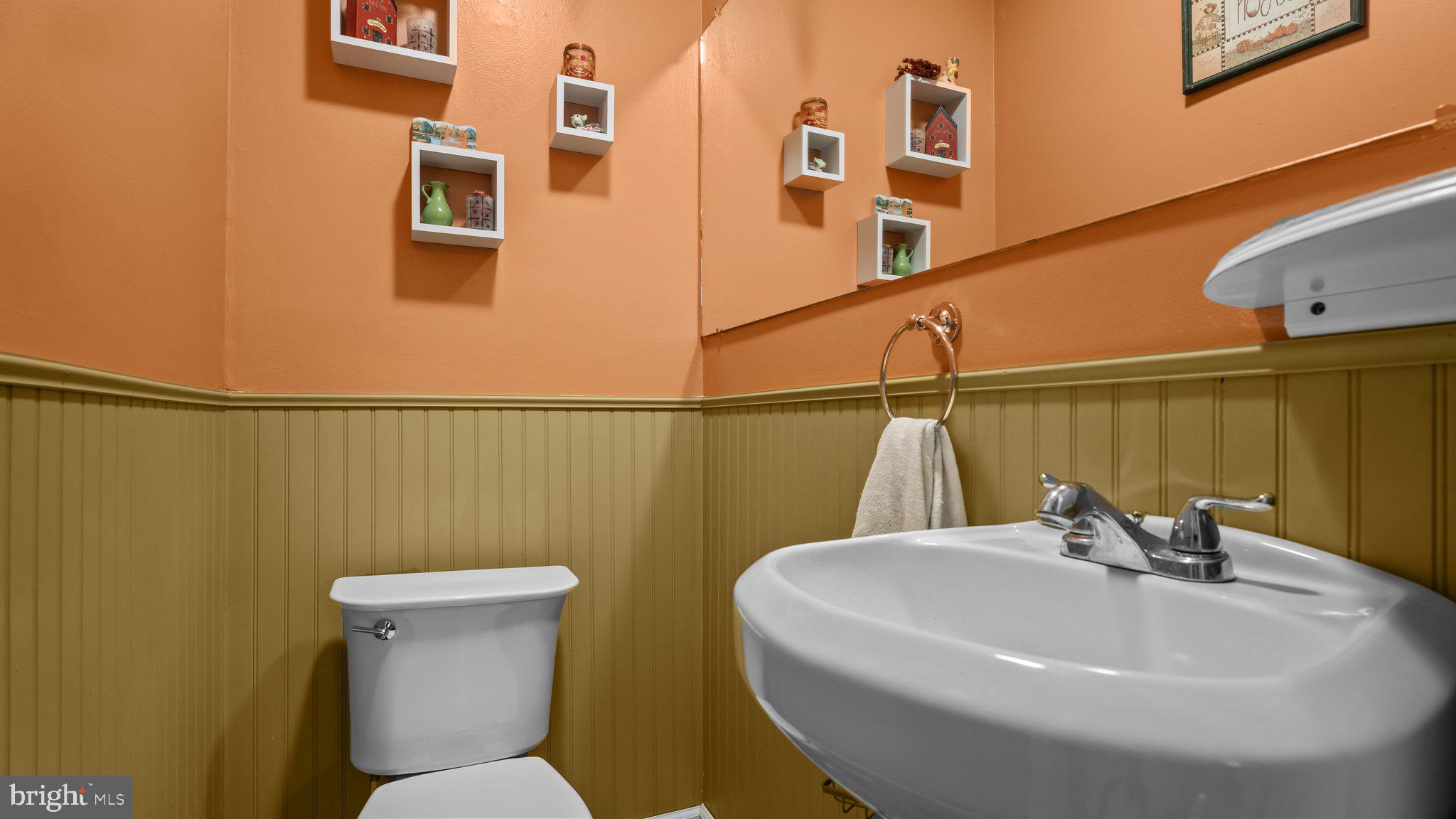 PENN VALLEY MANOR - Residential