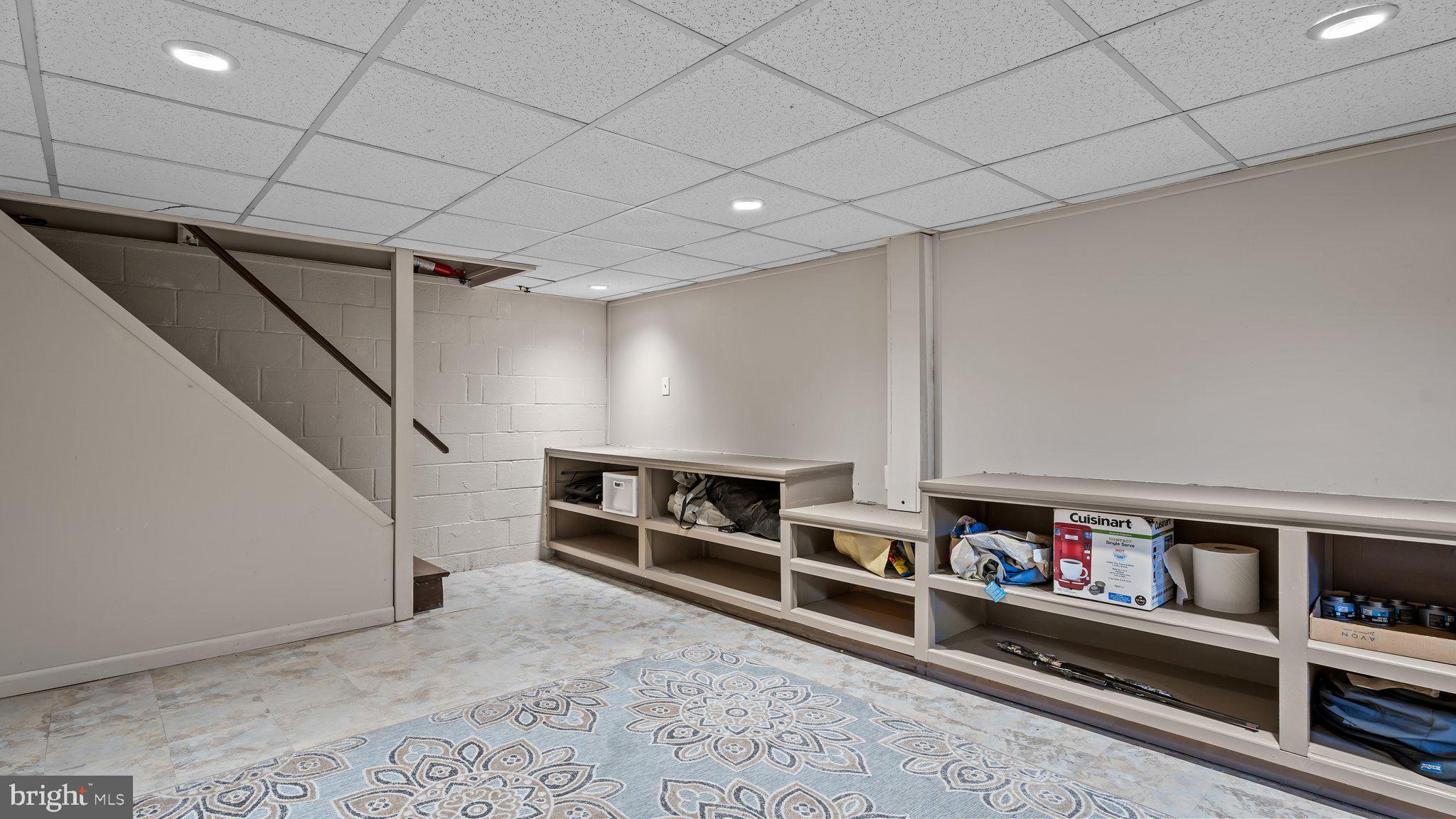 PENN VALLEY MANOR - Residential