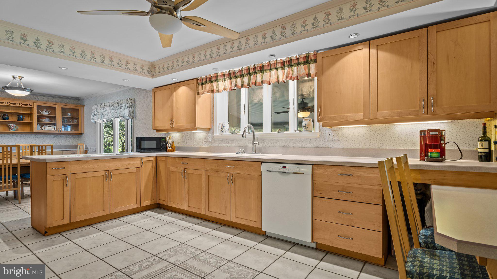 PENN VALLEY MANOR - Residential