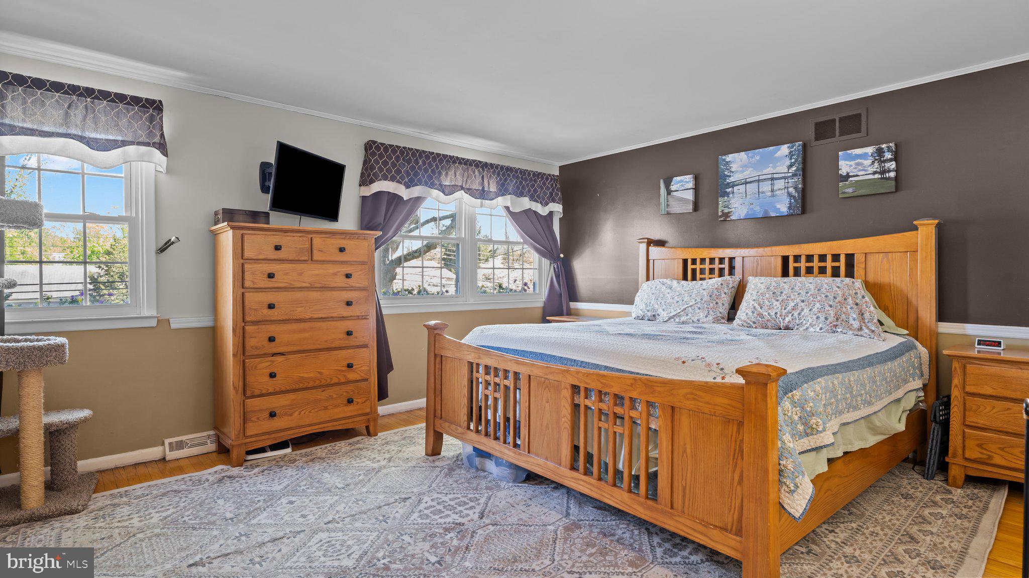 PENN VALLEY MANOR - Residential