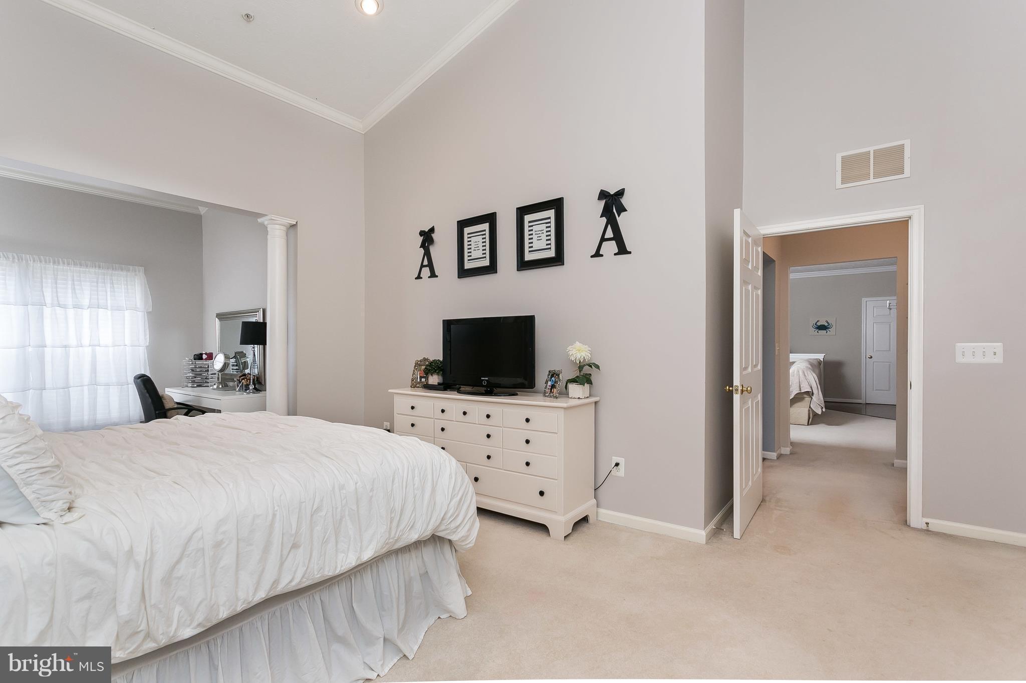 PERRY HALL FARMS - Residential