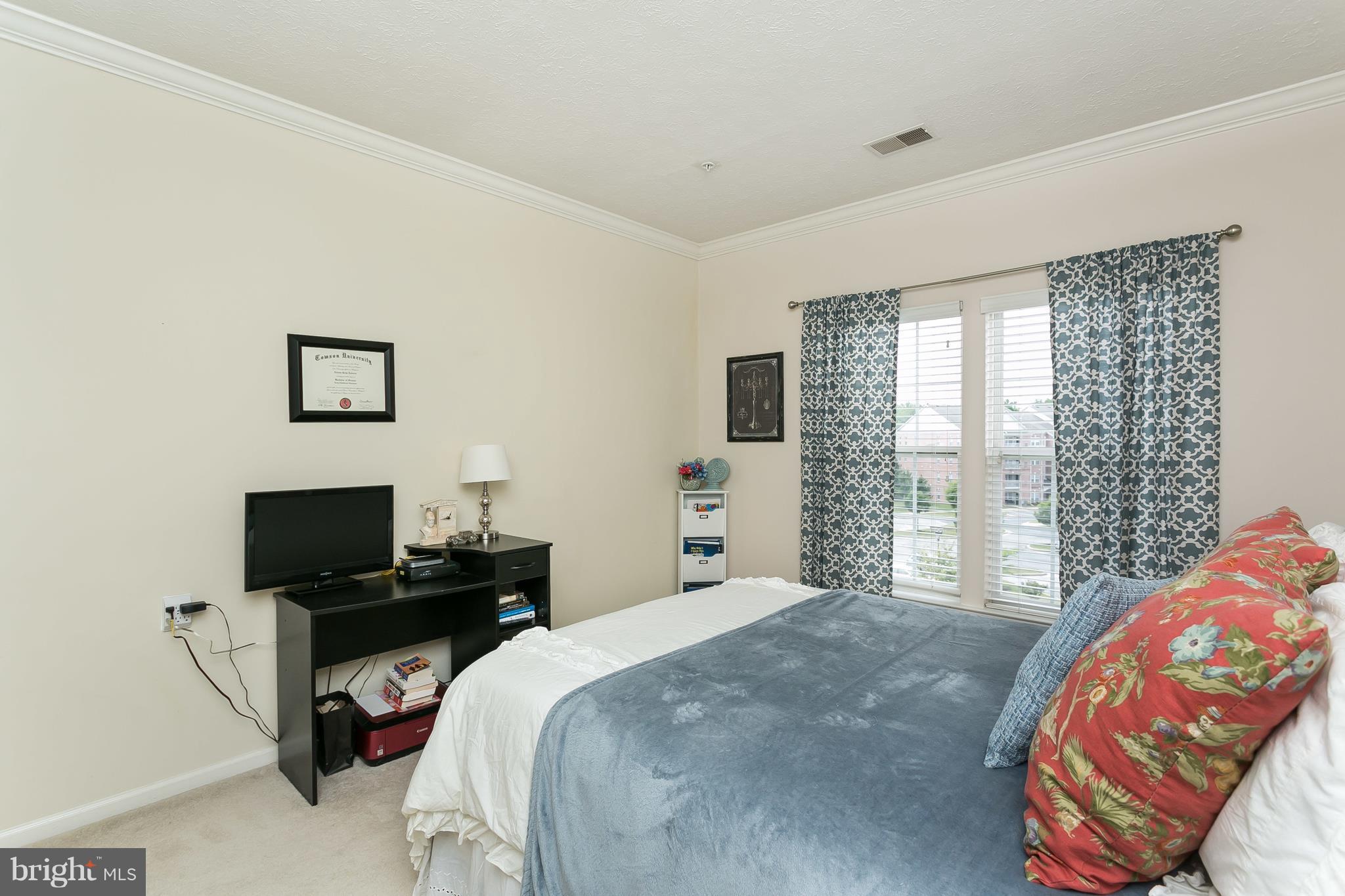 PERRY HALL FARMS - Residential