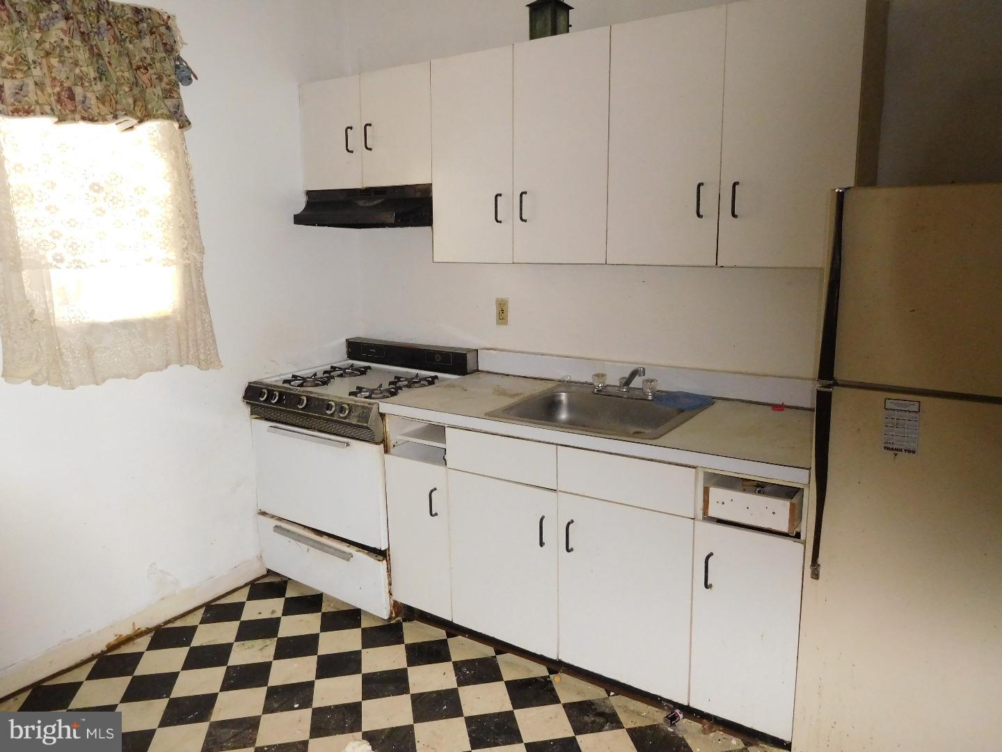 OVERBROOK - Residential