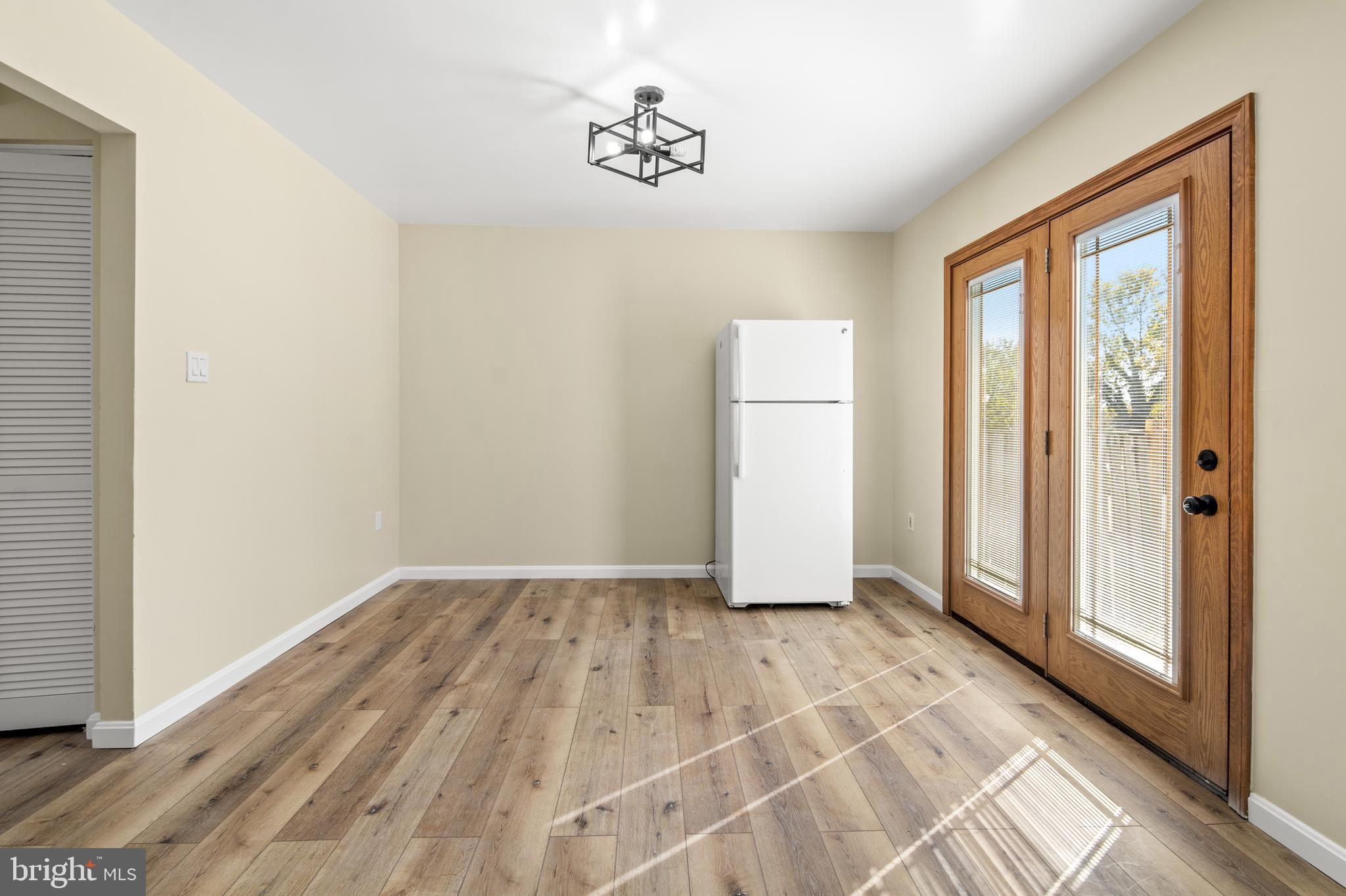 WESTWOOD - Residential Lease