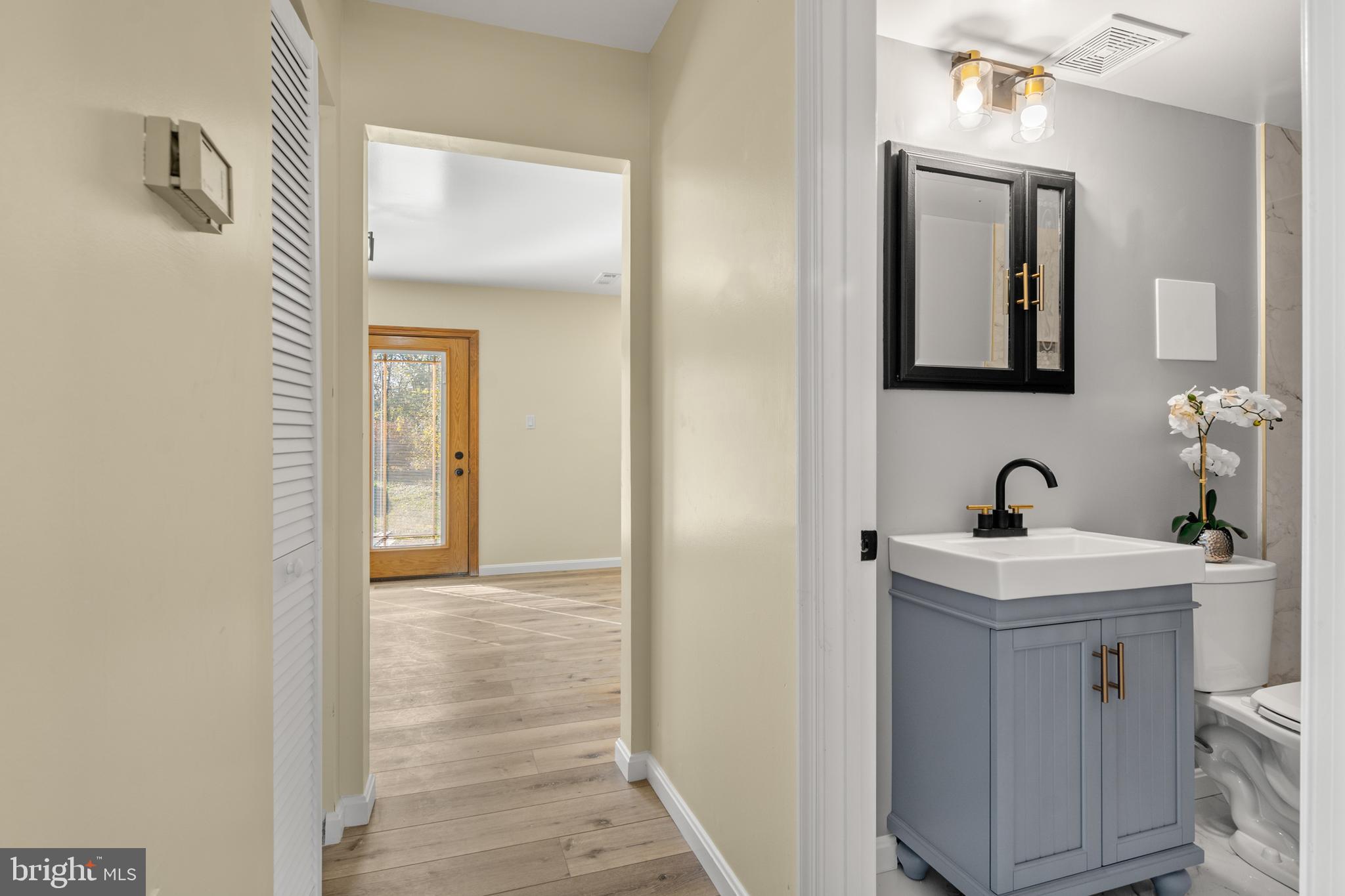 WESTWOOD - Residential Lease