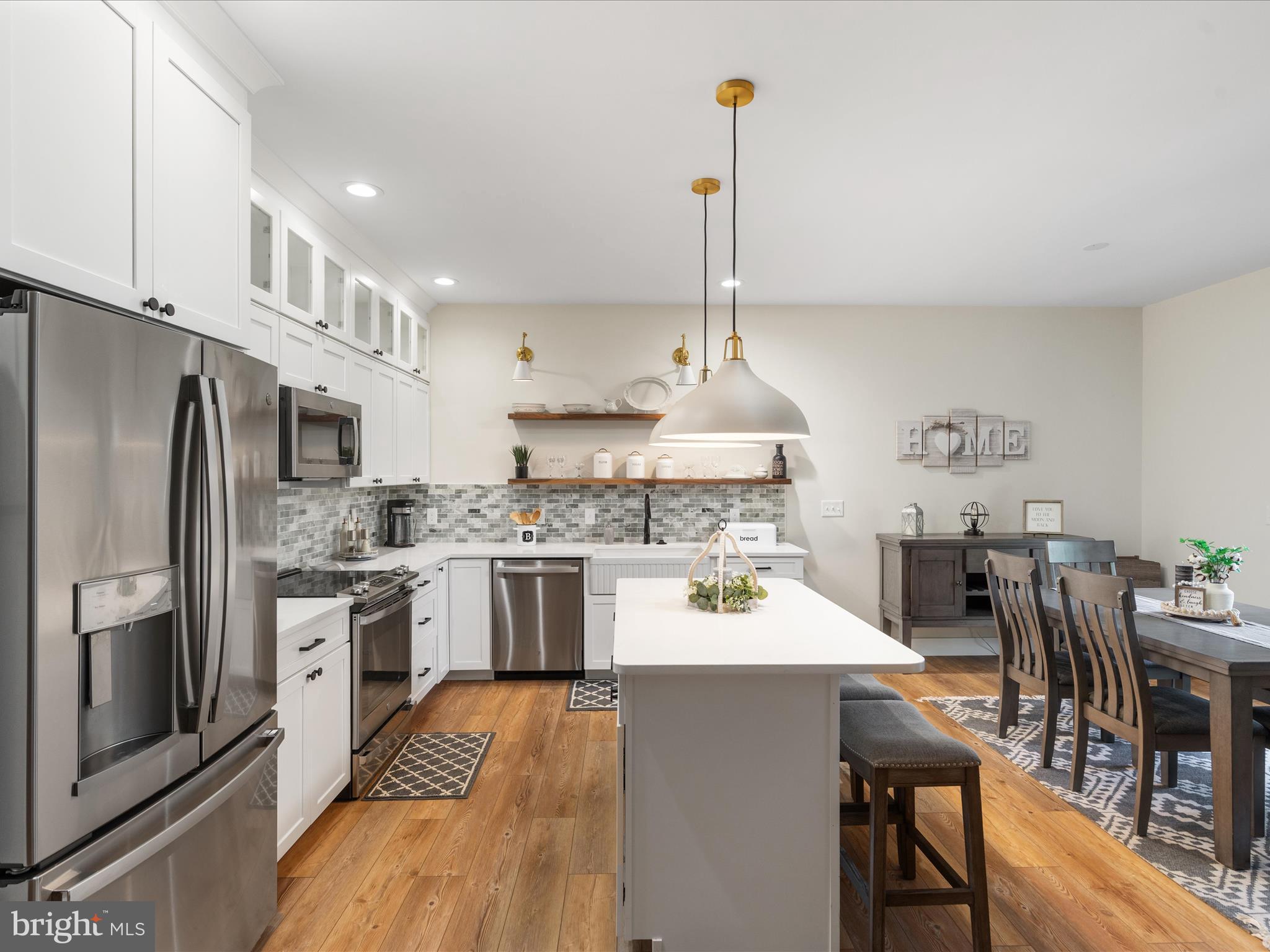 LAKE HOLIDAY ESTATES - Residential