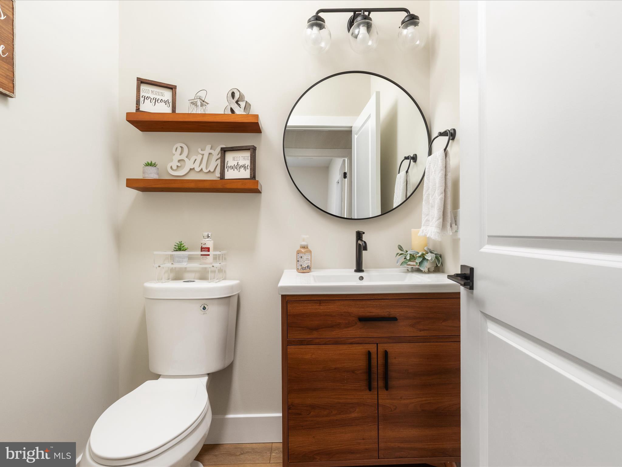 LAKE HOLIDAY ESTATES - Residential