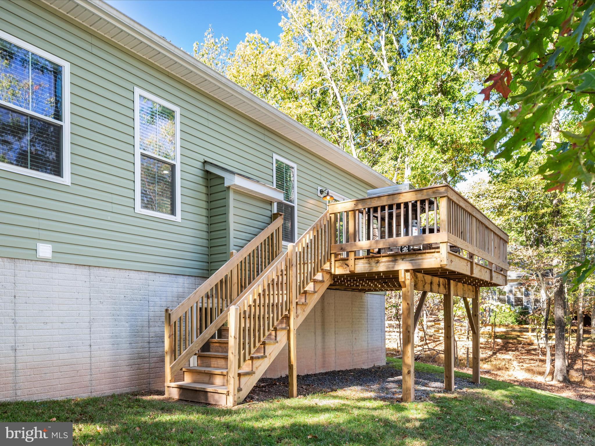 LAKE HOLIDAY ESTATES - Residential