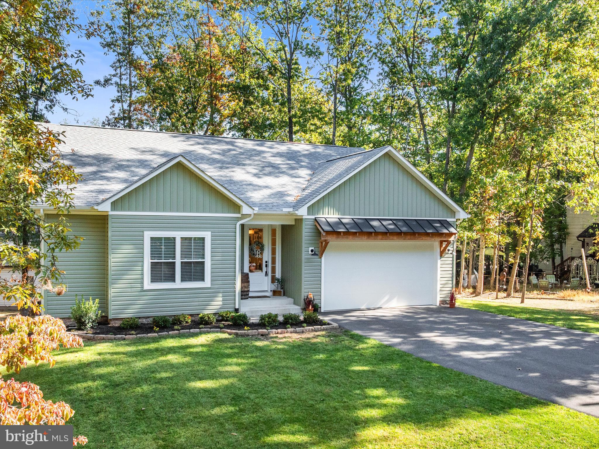 LAKE HOLIDAY ESTATES - Residential