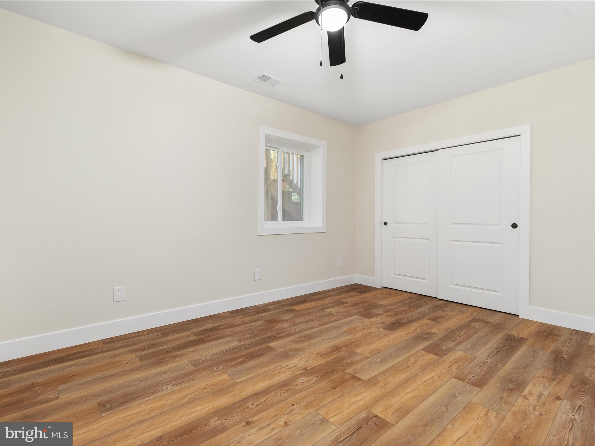 LAKE HOLIDAY ESTATES - Residential