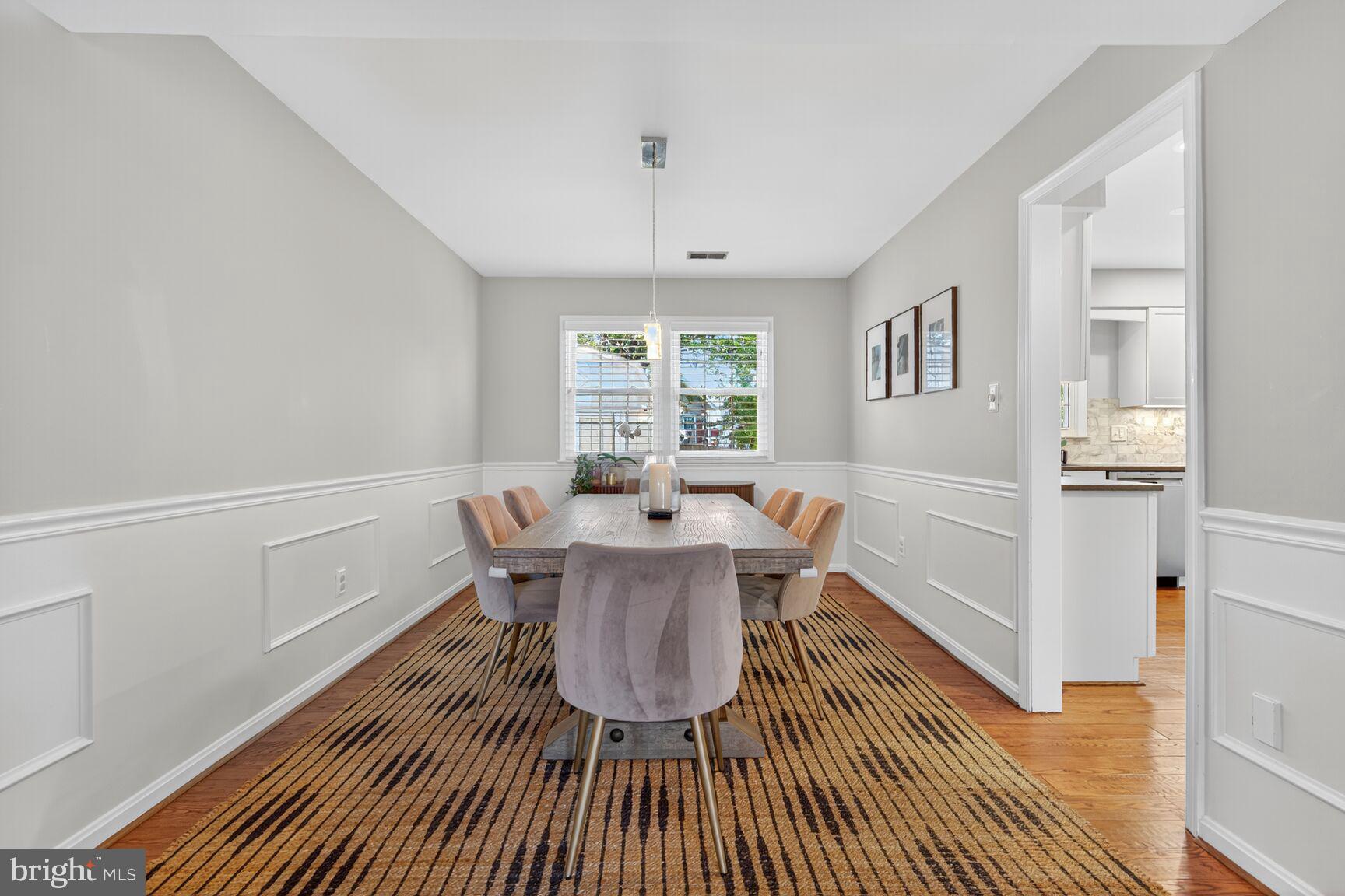 CLARENDON - Residential