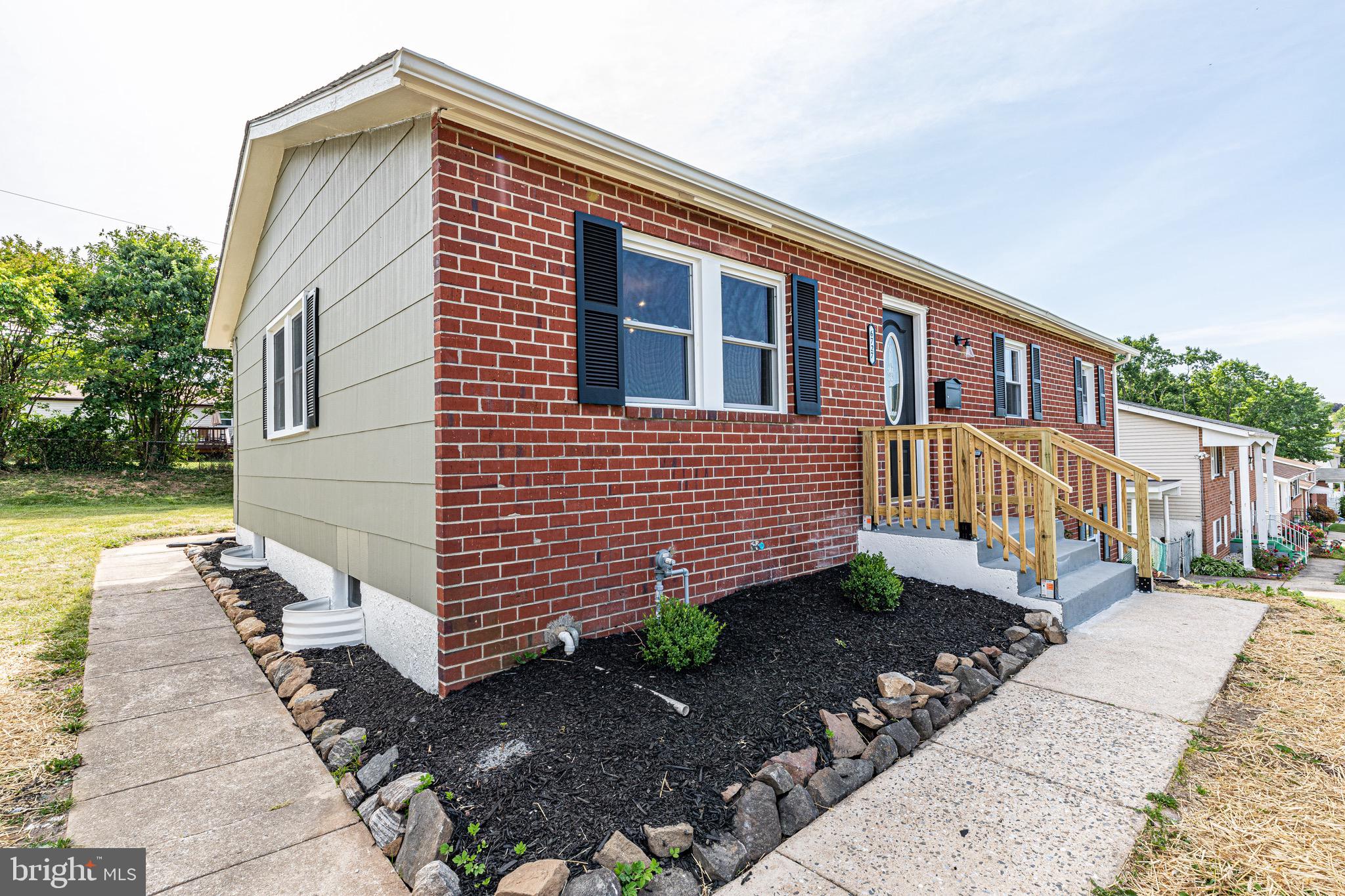 DEERFIELD - Residential