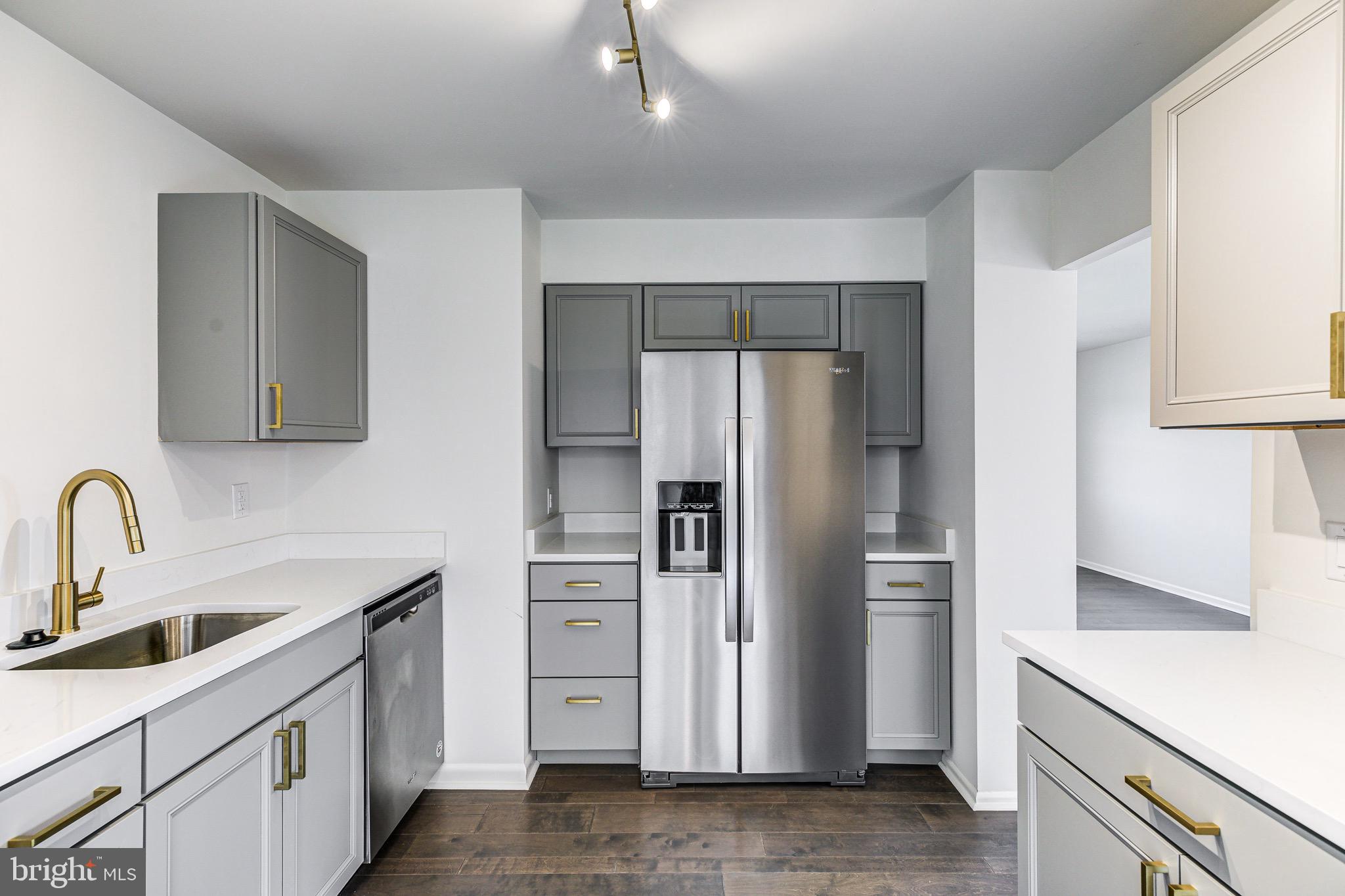 DEERFIELD - Residential