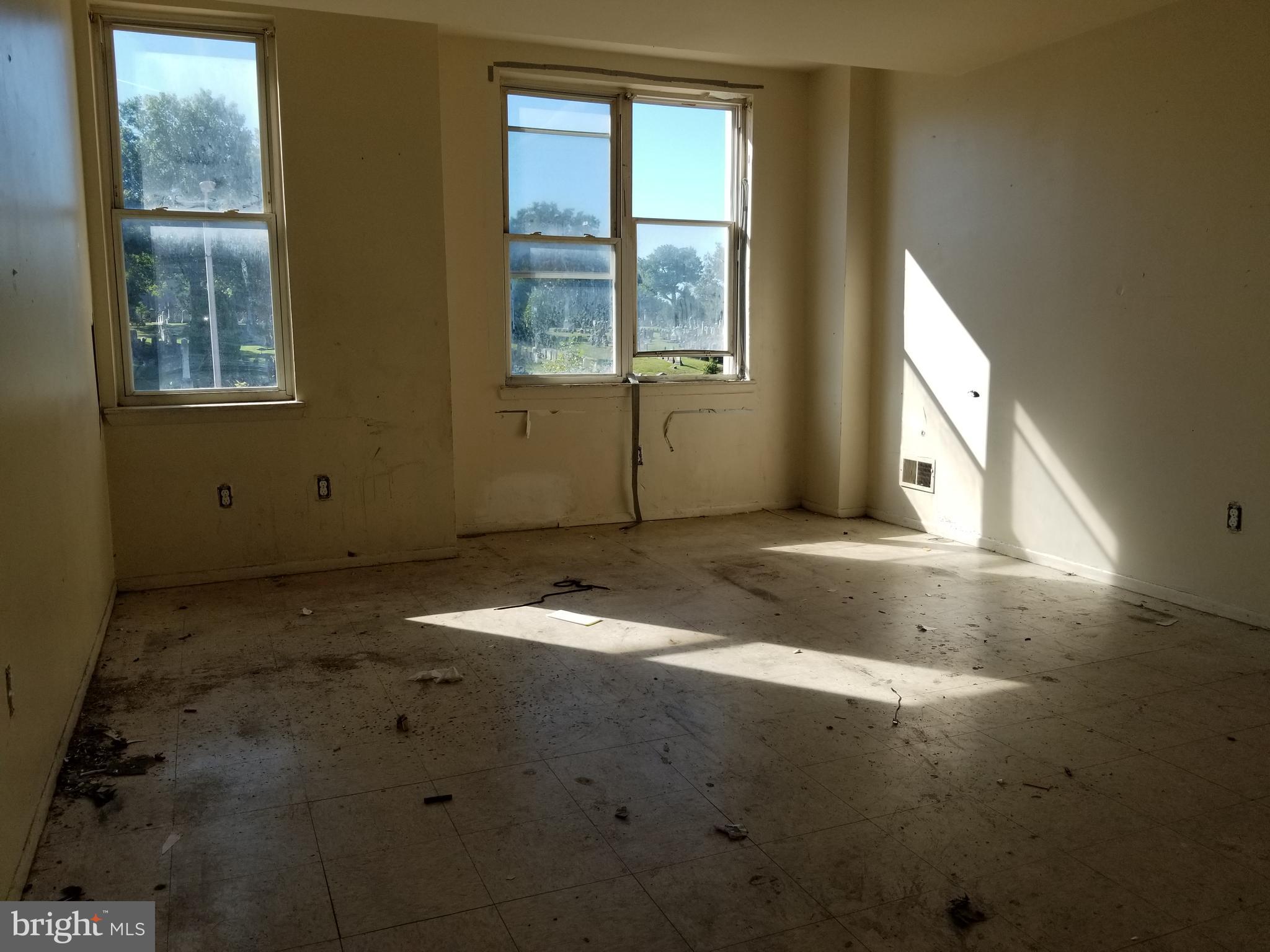 EAST BALTIMORE MIDWAY - Residential