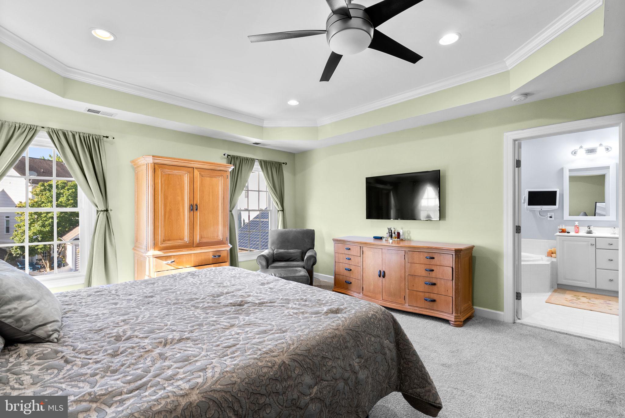 LAKELANDS - Residential