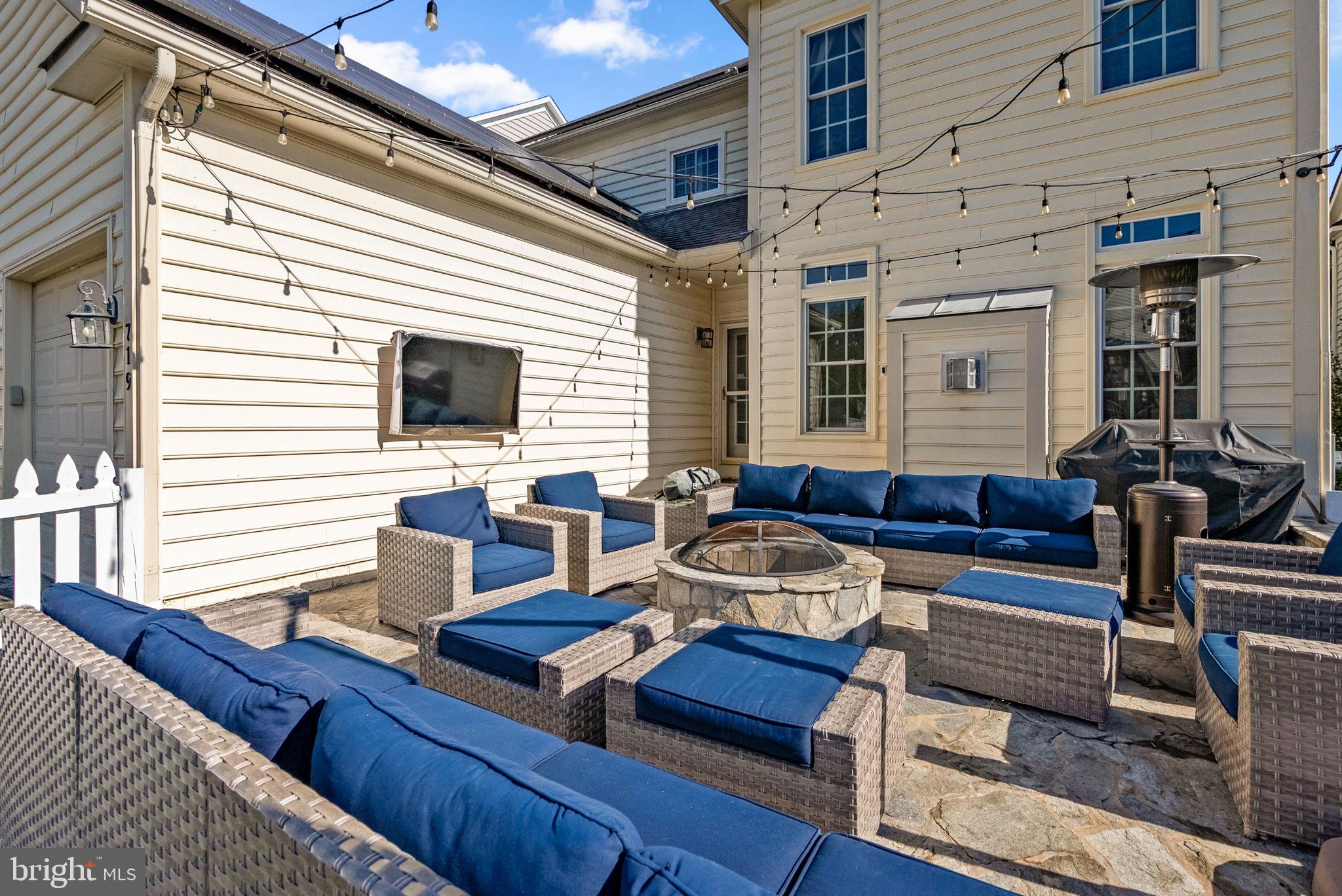 LAKELANDS - Residential