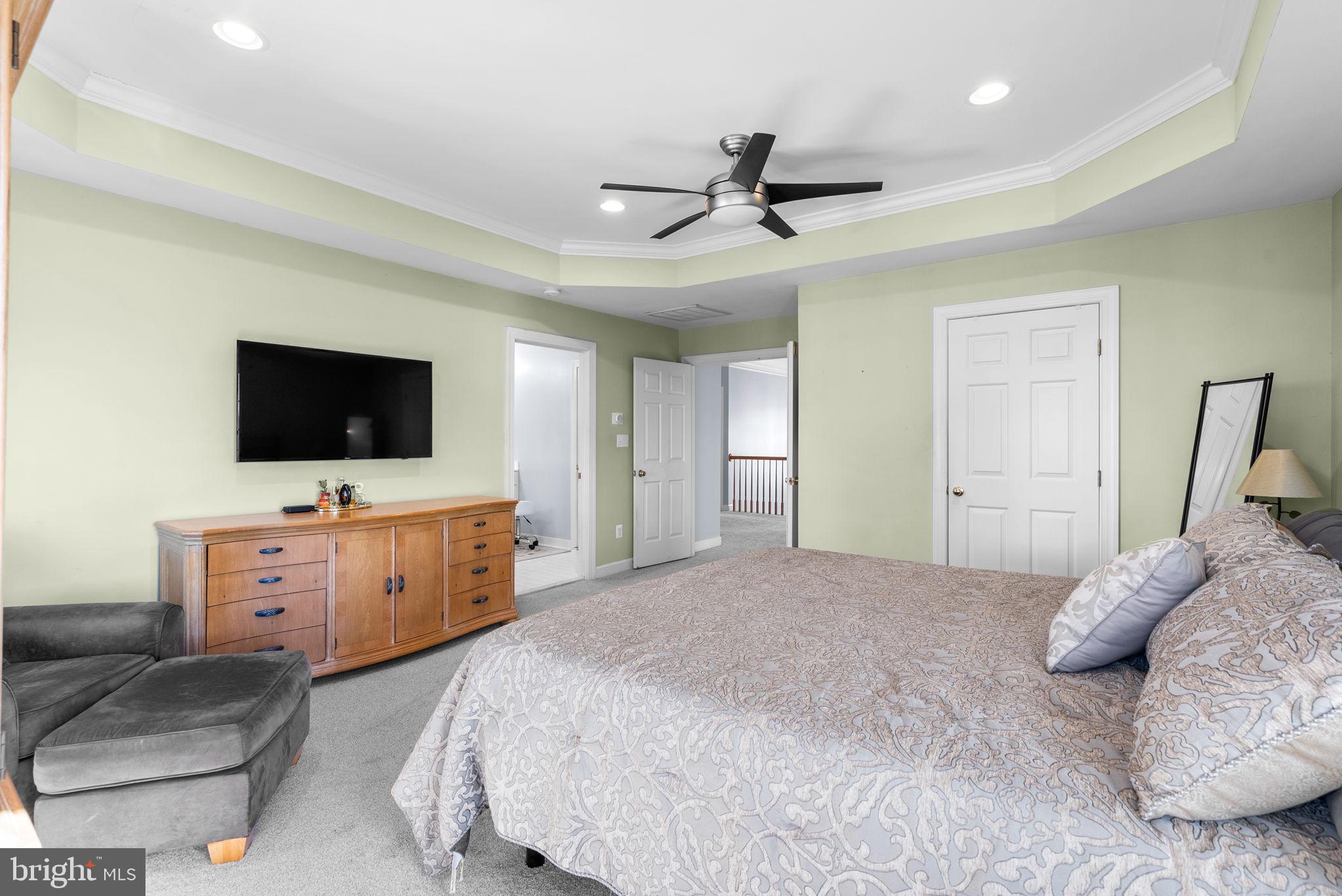 LAKELANDS - Residential