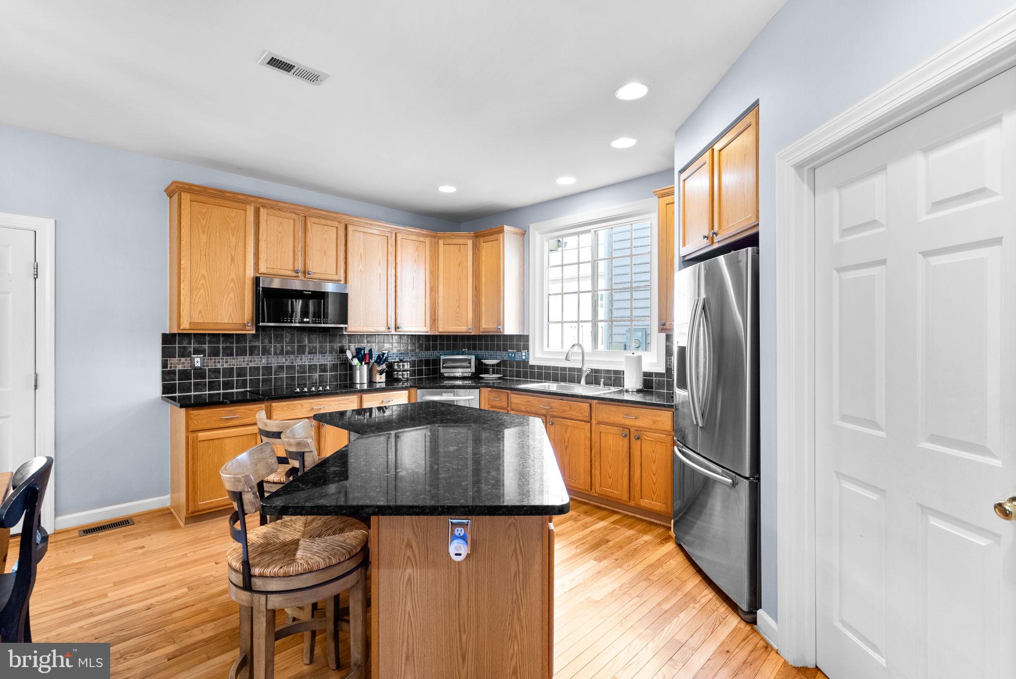 LAKELANDS - Residential