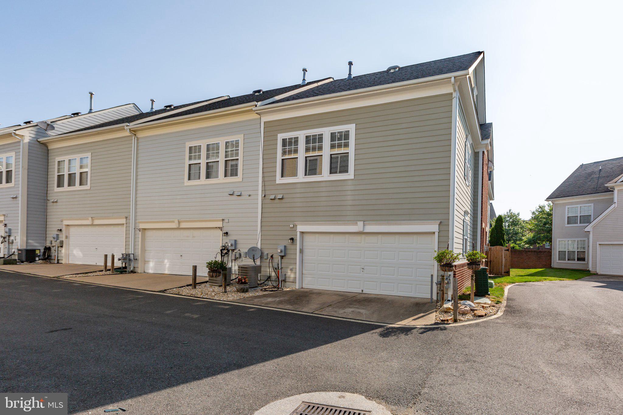 BELMONT BAY - Residential