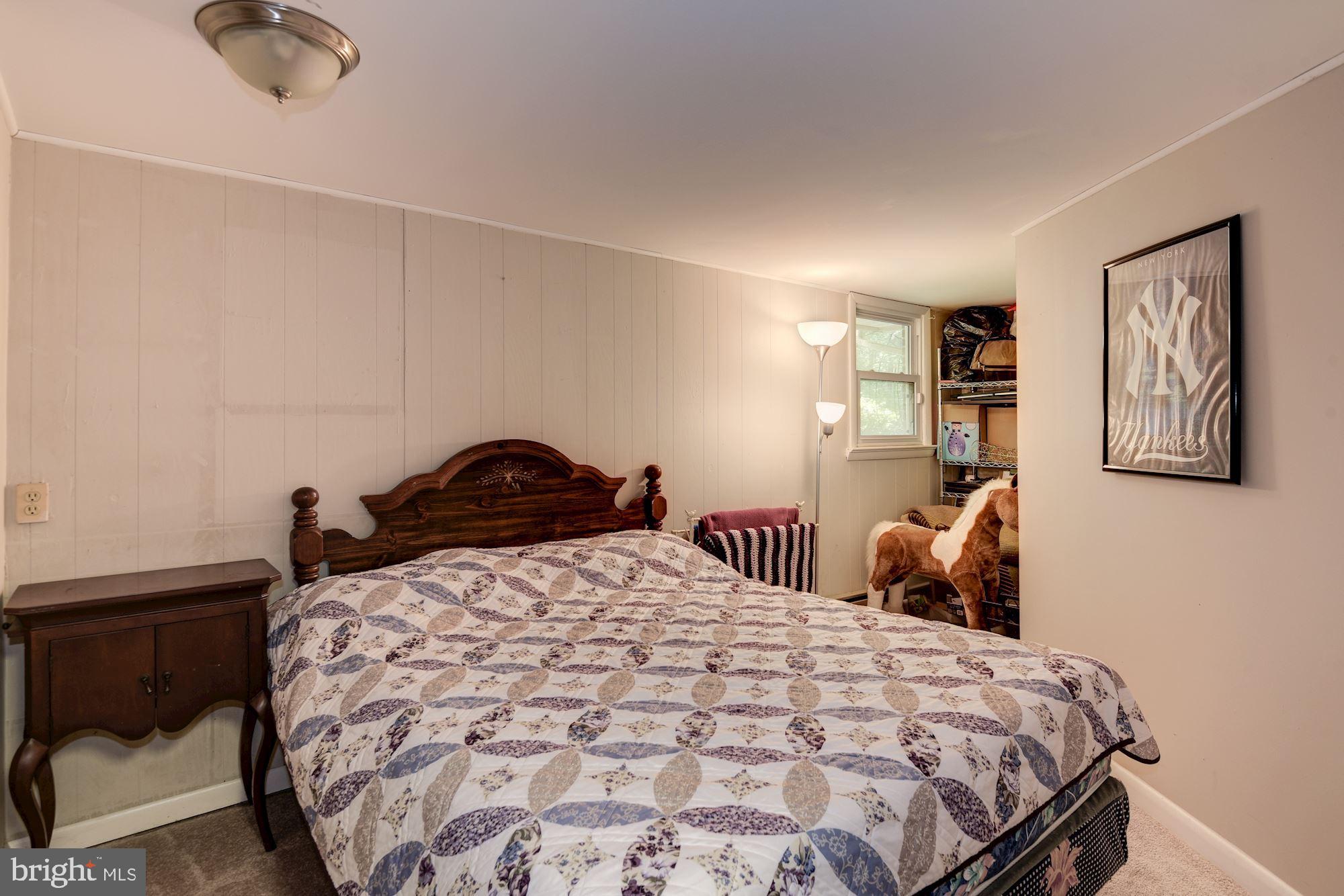 DARNESTOWN OUTSIDE - Residential