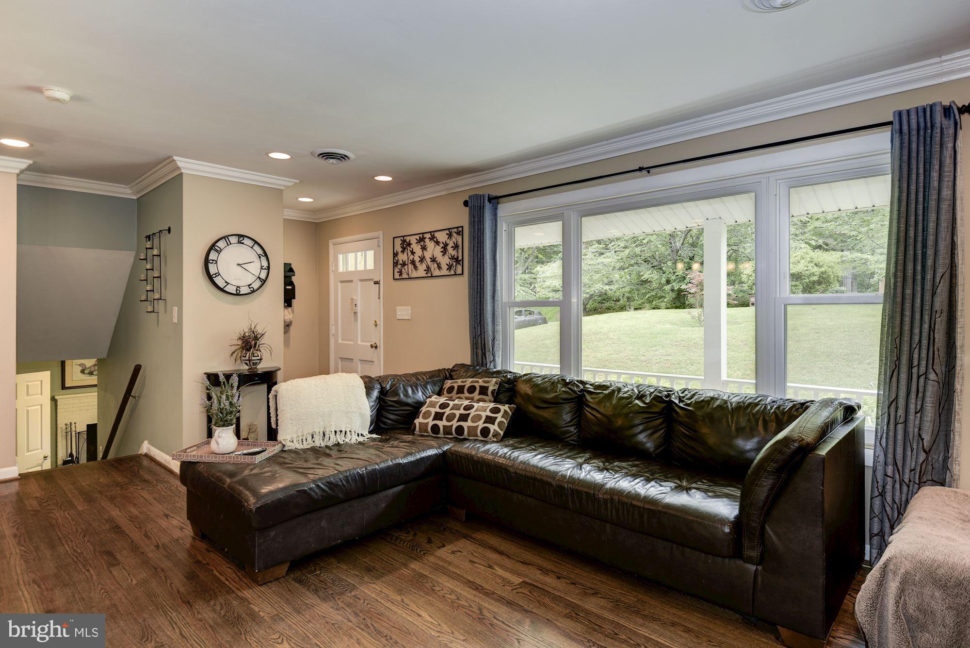 DARNESTOWN OUTSIDE - Residential