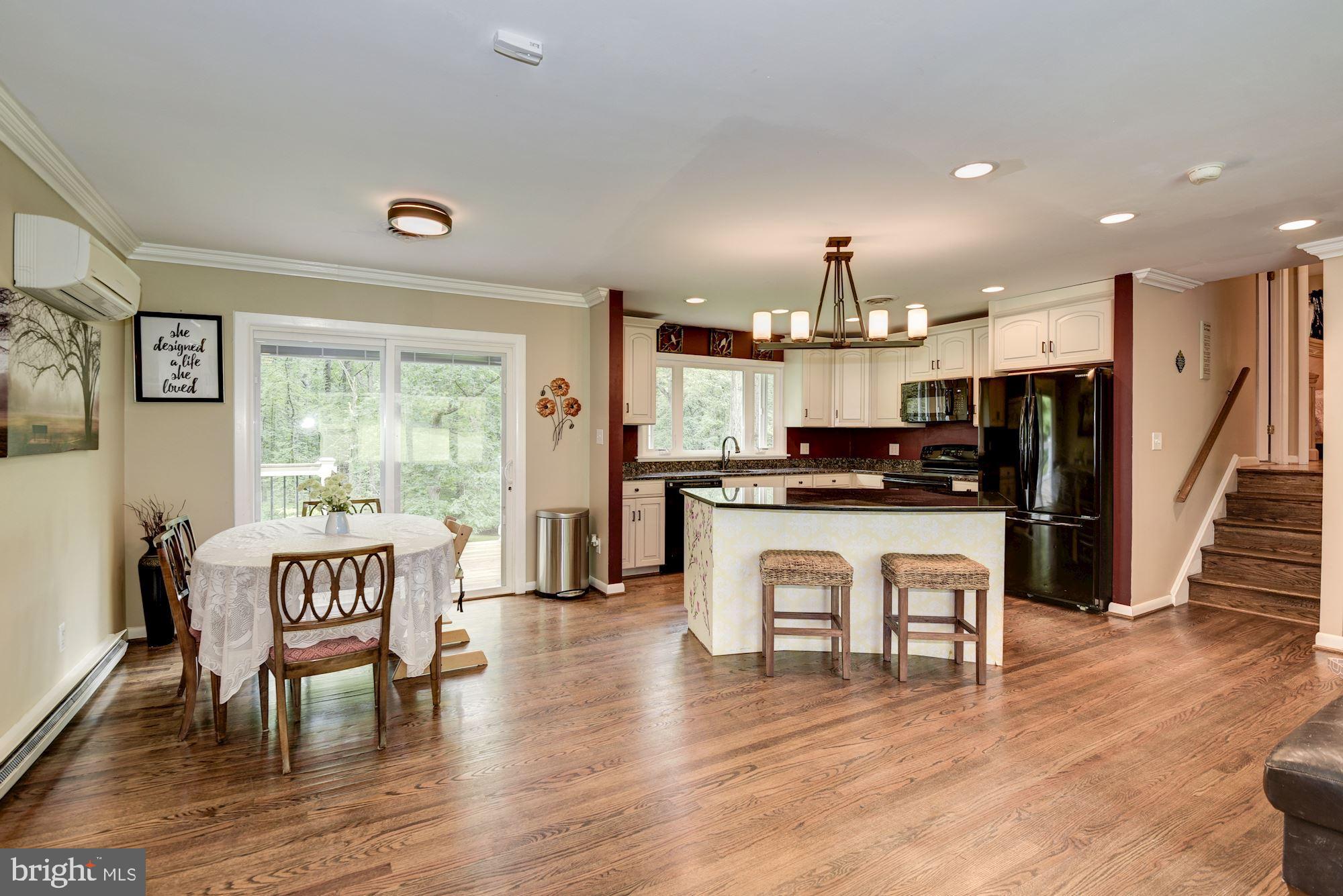 DARNESTOWN OUTSIDE - Residential