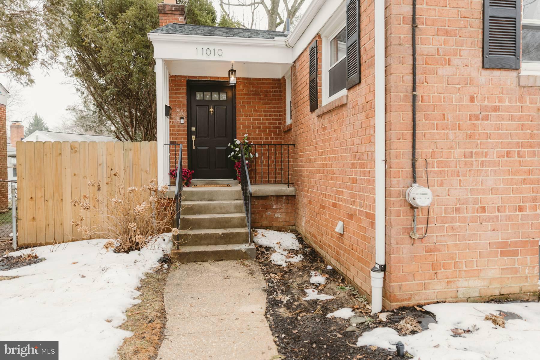 NORTH KENSINGTON - Residential