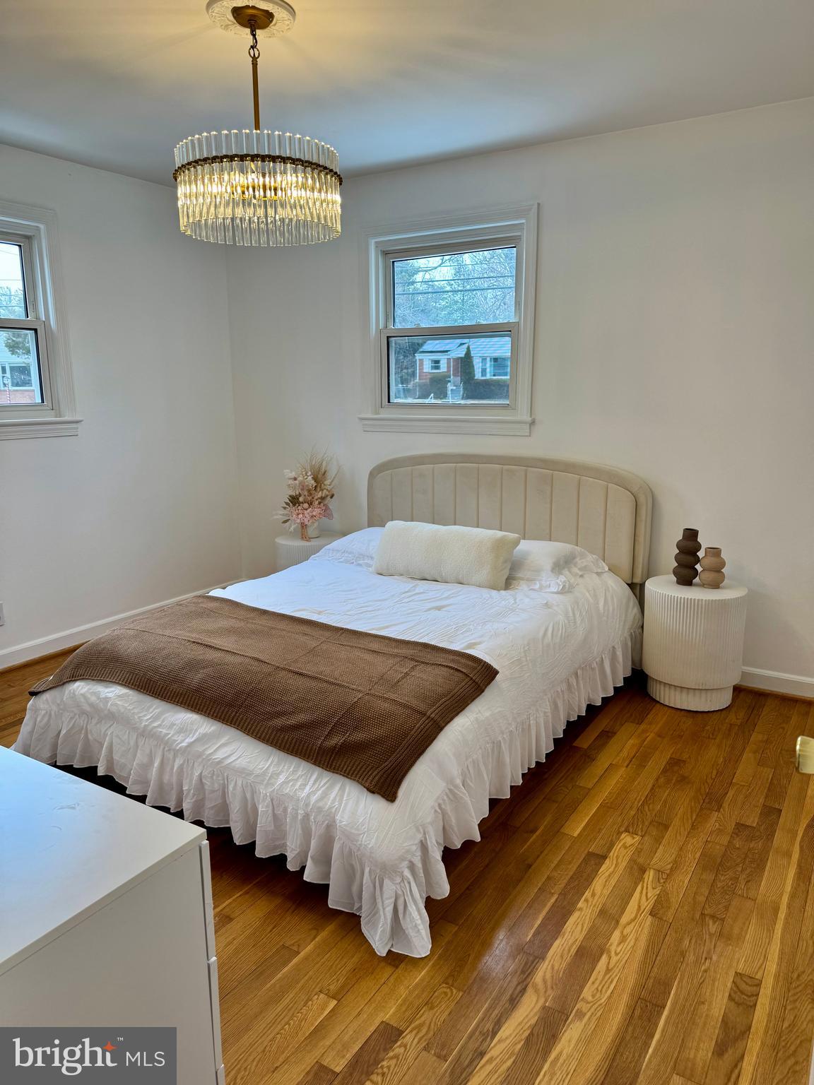 NORTH KENSINGTON - Residential