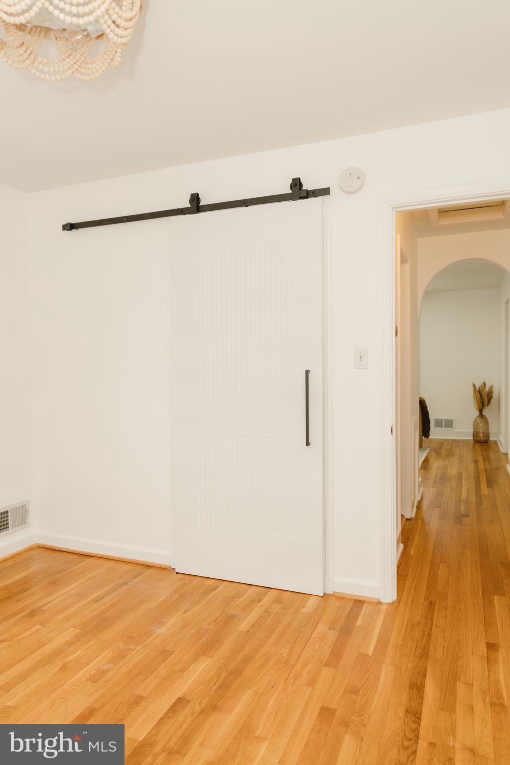 NORTH KENSINGTON - Residential