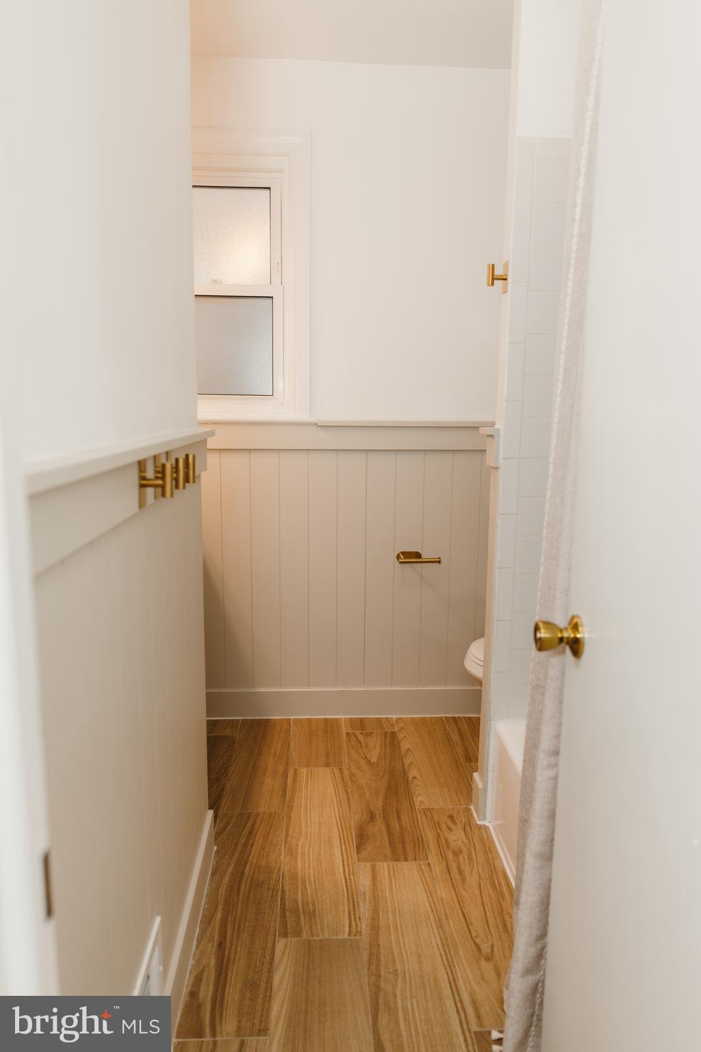 NORTH KENSINGTON - Residential