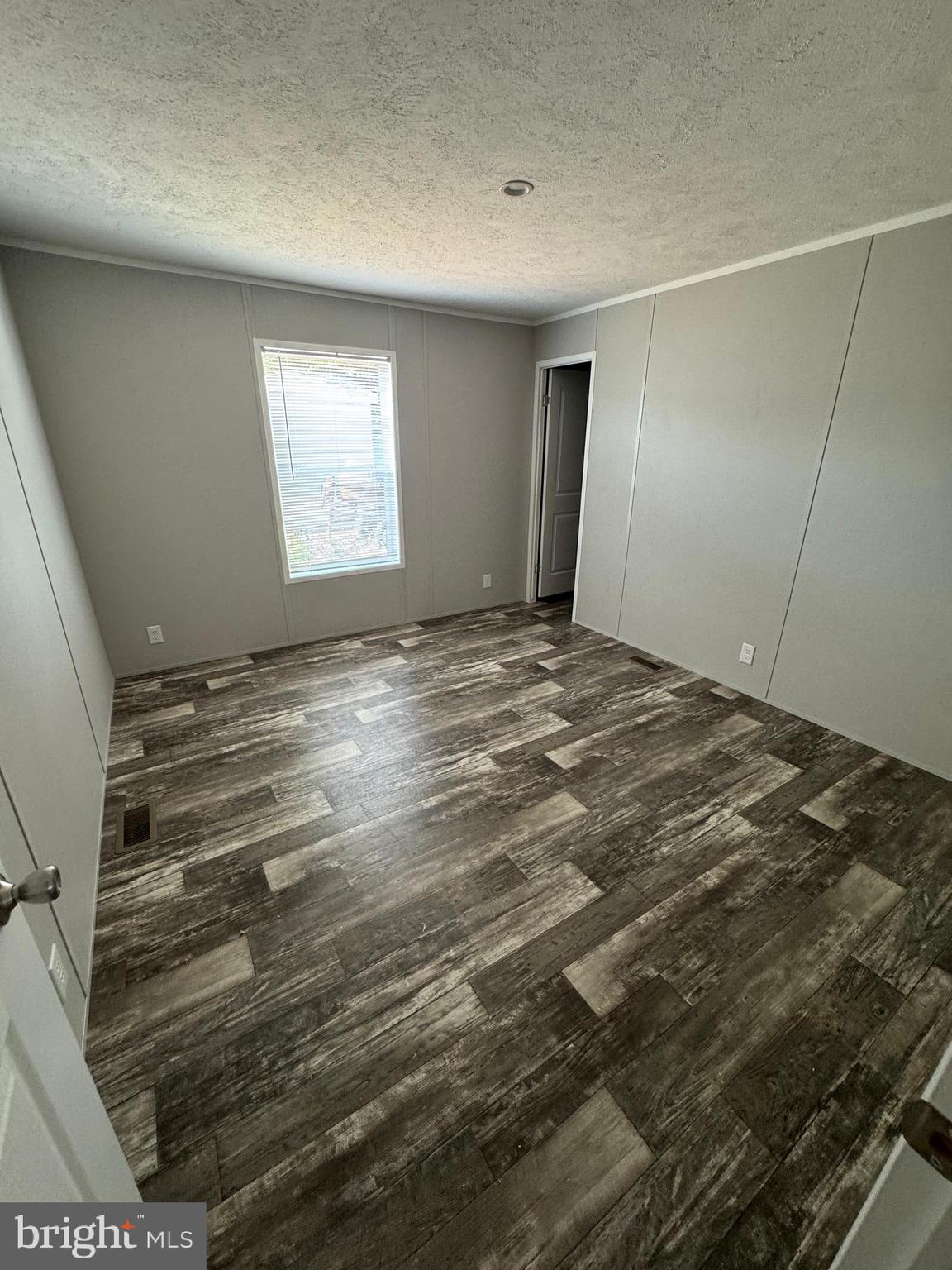 BROOKSIDE - Residential