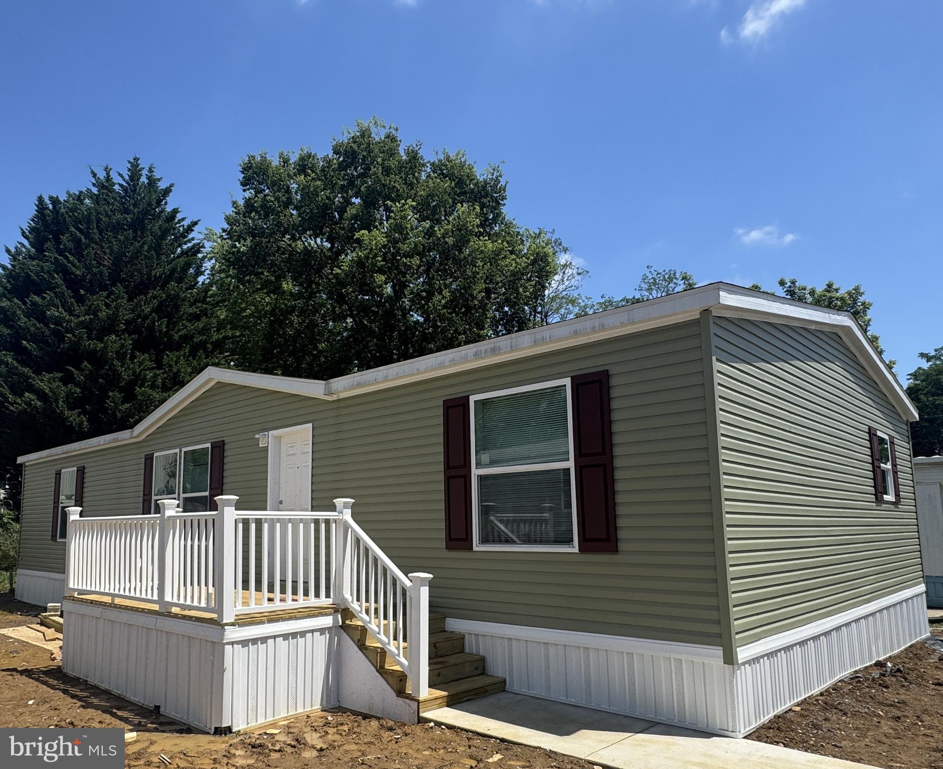 BROOKSIDE - Residential