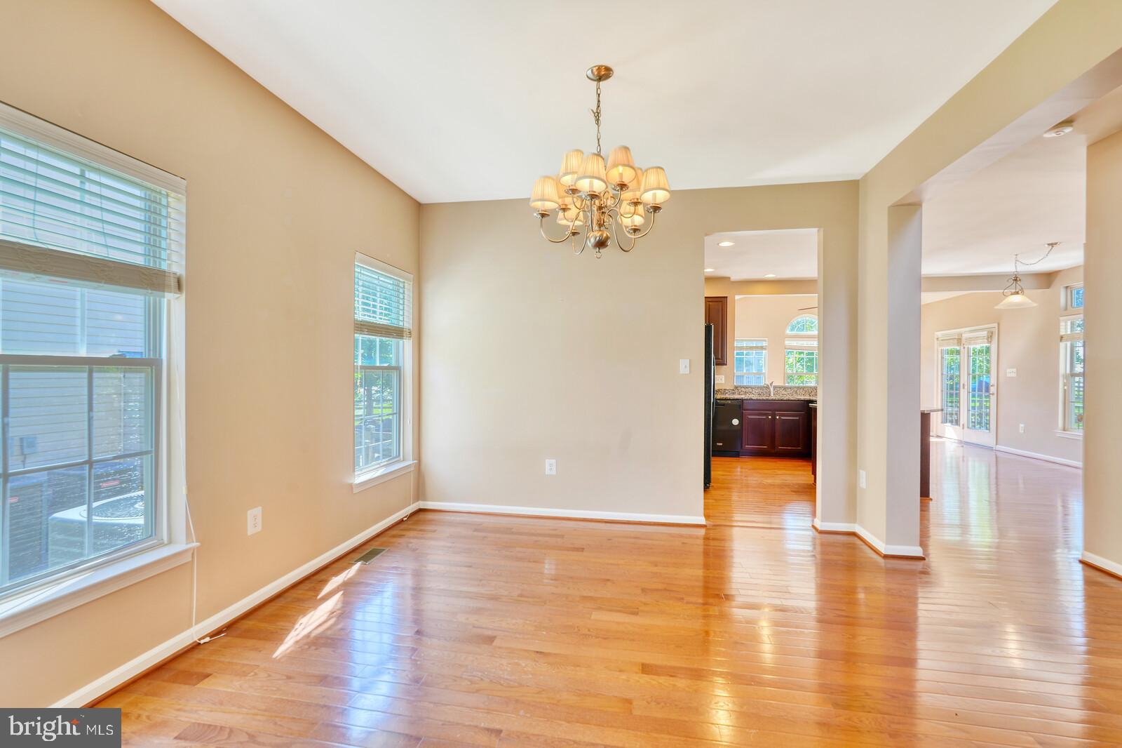 LITTLE RIVER COMMONS - Residential Lease