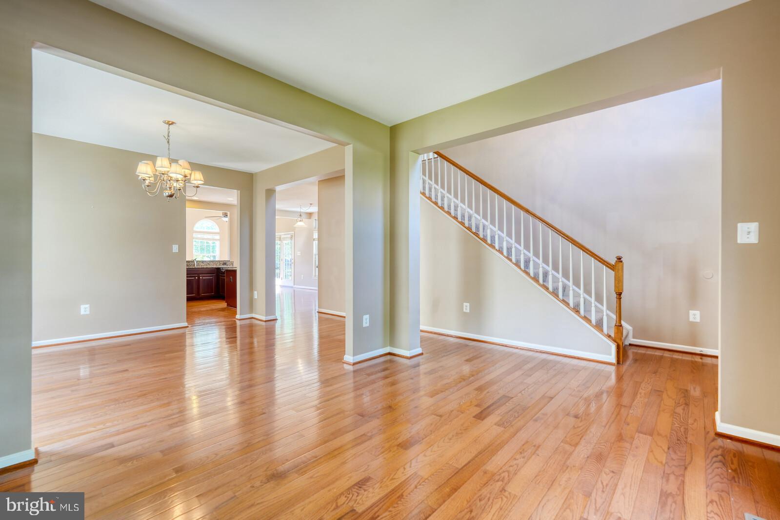 LITTLE RIVER COMMONS - Residential Lease