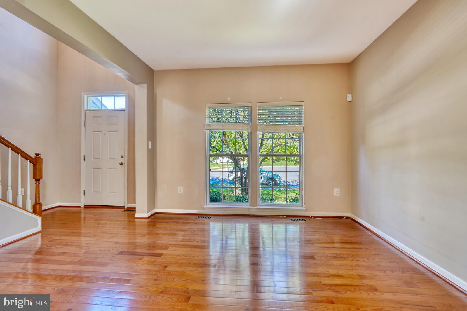 LITTLE RIVER COMMONS - Residential Lease