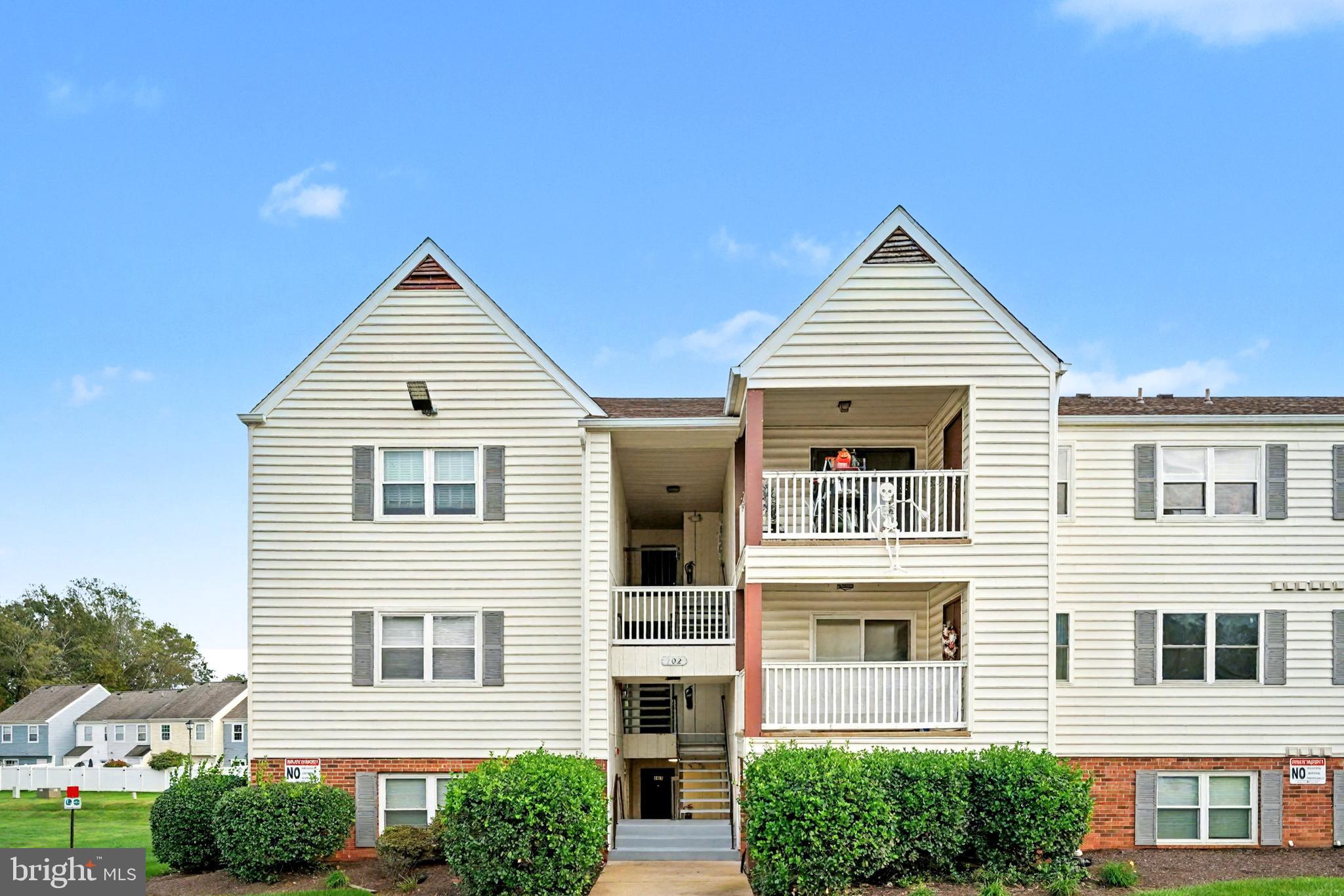 STAFFORD MEADOWS - Residential Lease