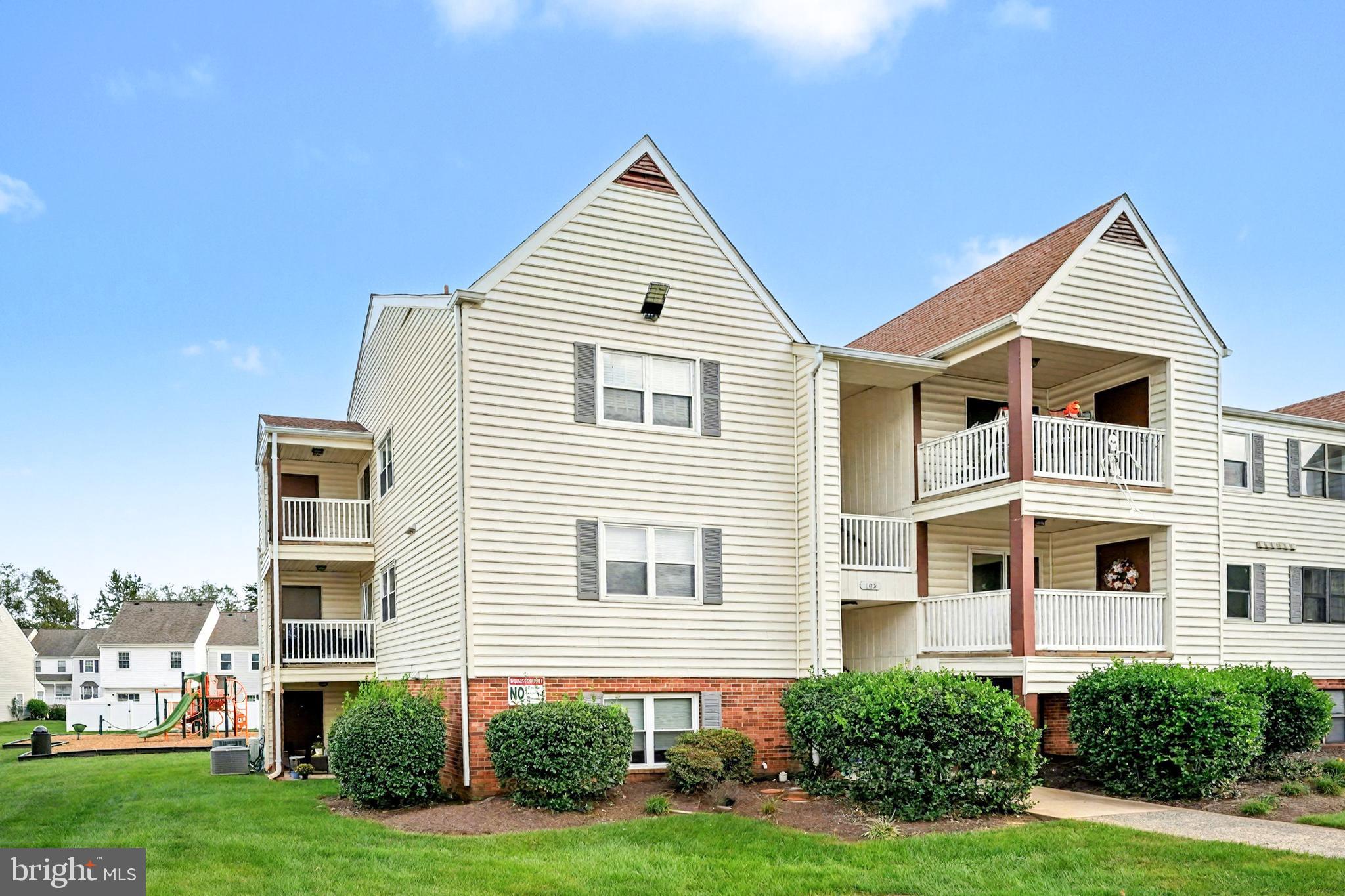 STAFFORD MEADOWS - Residential Lease